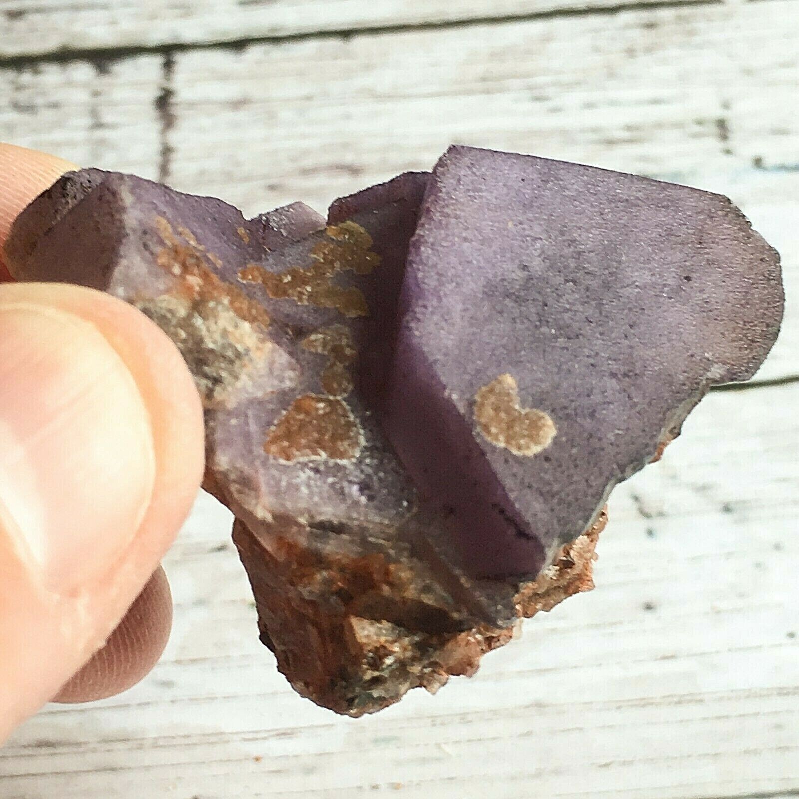 Deep Purple Fluorite Crystal Cluster: 1.95″ Long; 2.0 oz (58 g); Mineral Rough
