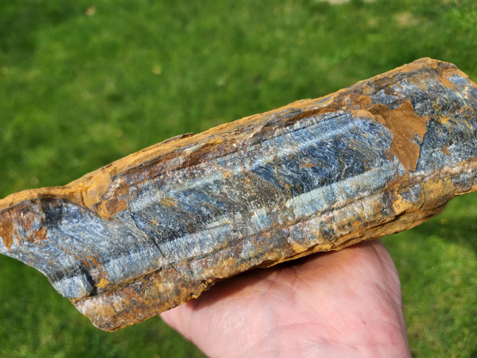 5 lb 11 oz Rough Blue Tiger’s Eye Stone. Ideal for Lapidary. Luminescent