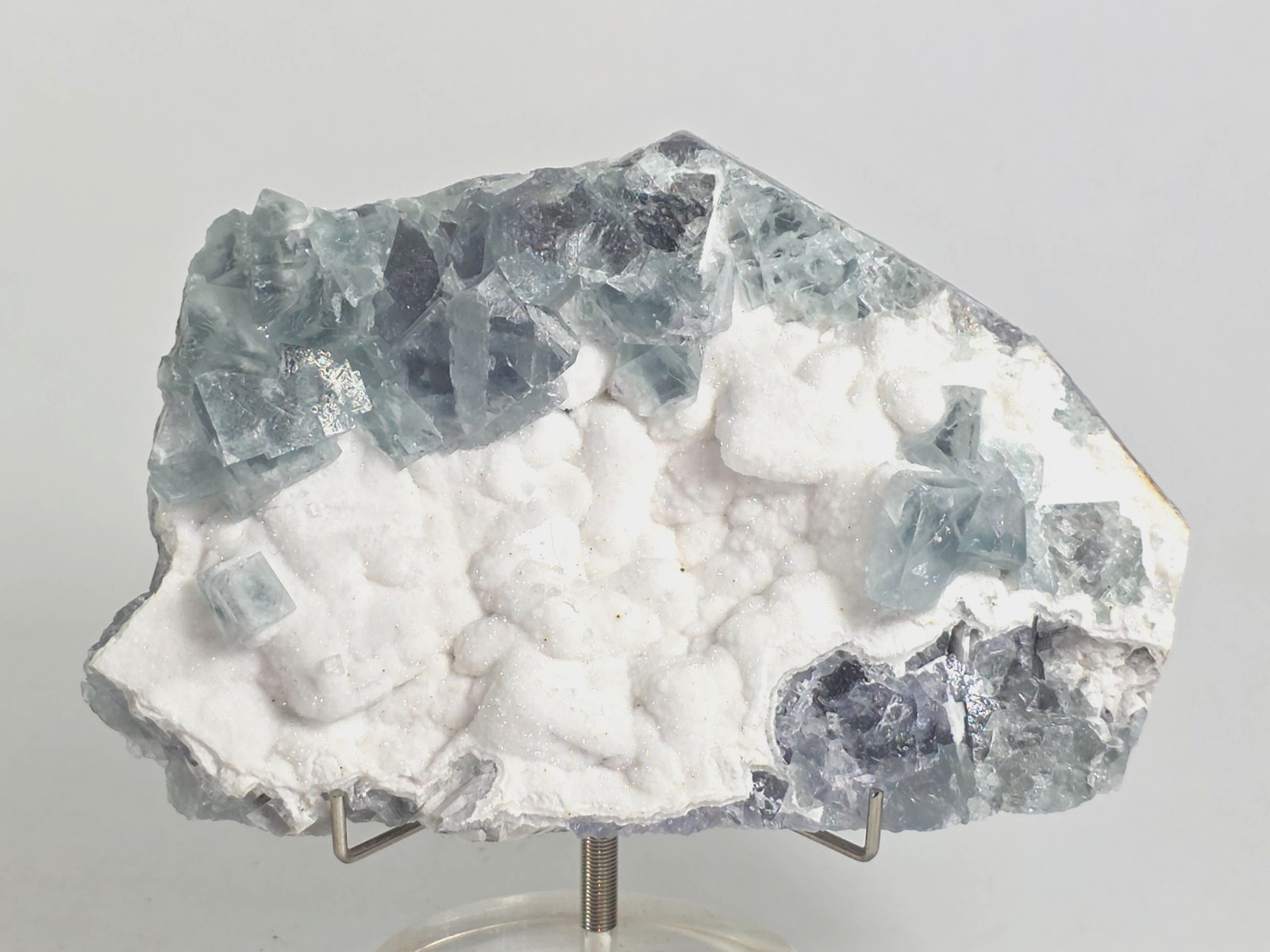 Fluorite, Yaogangxian, Hunan, China F-17