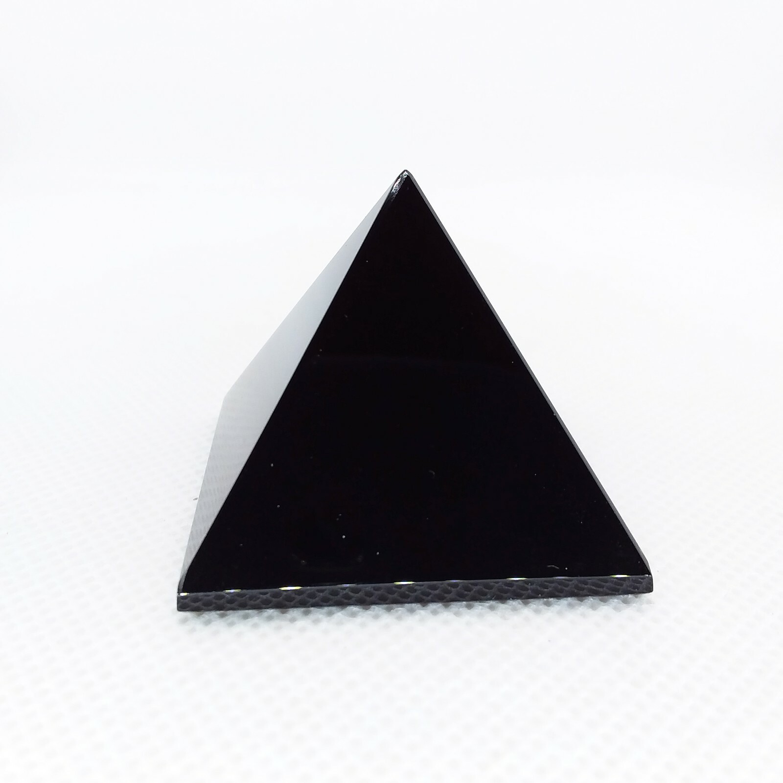 Obsidian, 1 5/8 inch, pyramid, display specimen, #R-5724