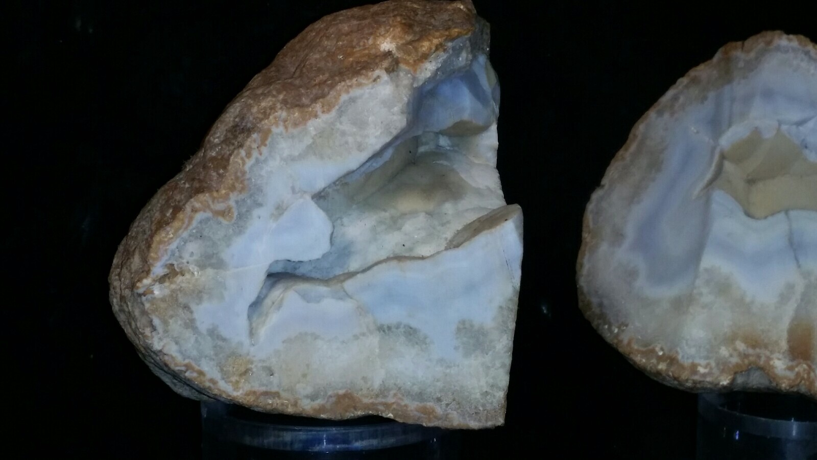 Blue Gray Chalcedony Quartz Geode Banded Agate Sliced and Polished rock #621