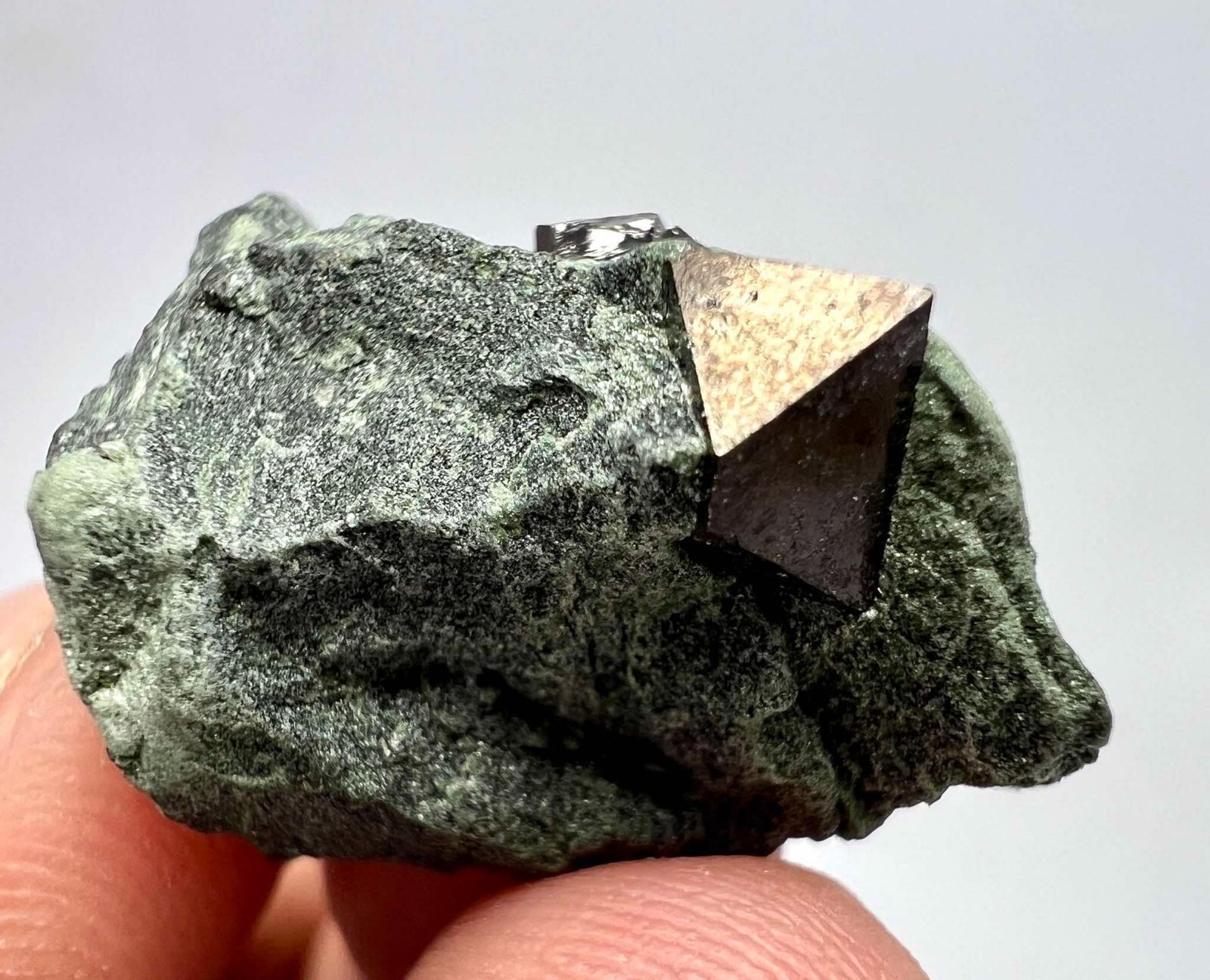 36 Carat Rare Natural Magnetite Crystal Cluster from Baluchistan, Pakistan AS38