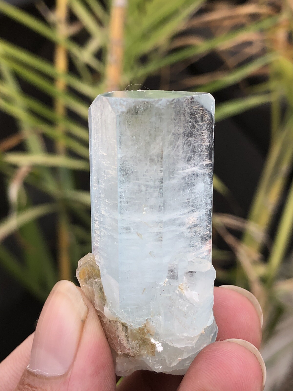 38.9 Amazing Top Class Aqumarine Crystal Natural DESIGNED shigar Pakistan
