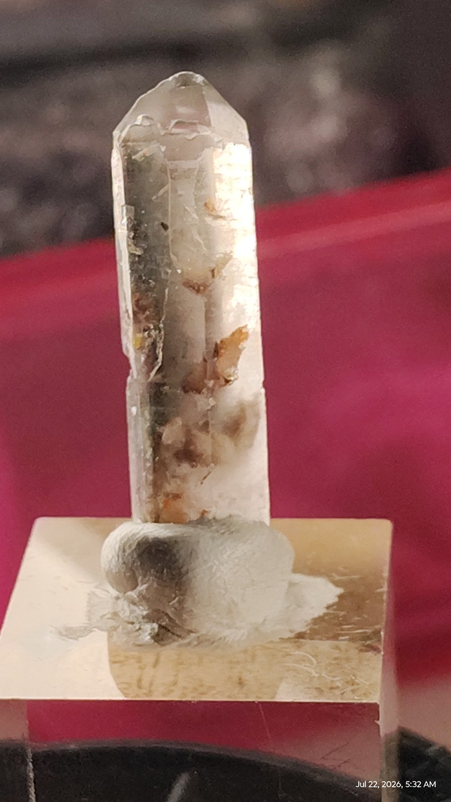 30mm Scenic Quartz Point Red Hematite, Epidote Inclusions, 360 Display ,Meigu