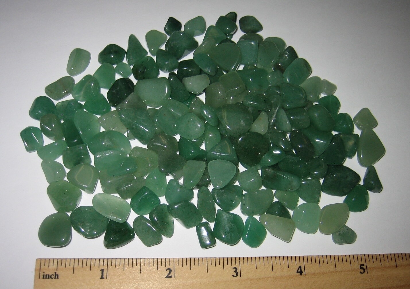 143 TUMBLED POLISHED SMALL 0.2″-0.5″ GREEN AVENTURINE STONE MINERALS ~ 159.5g *1