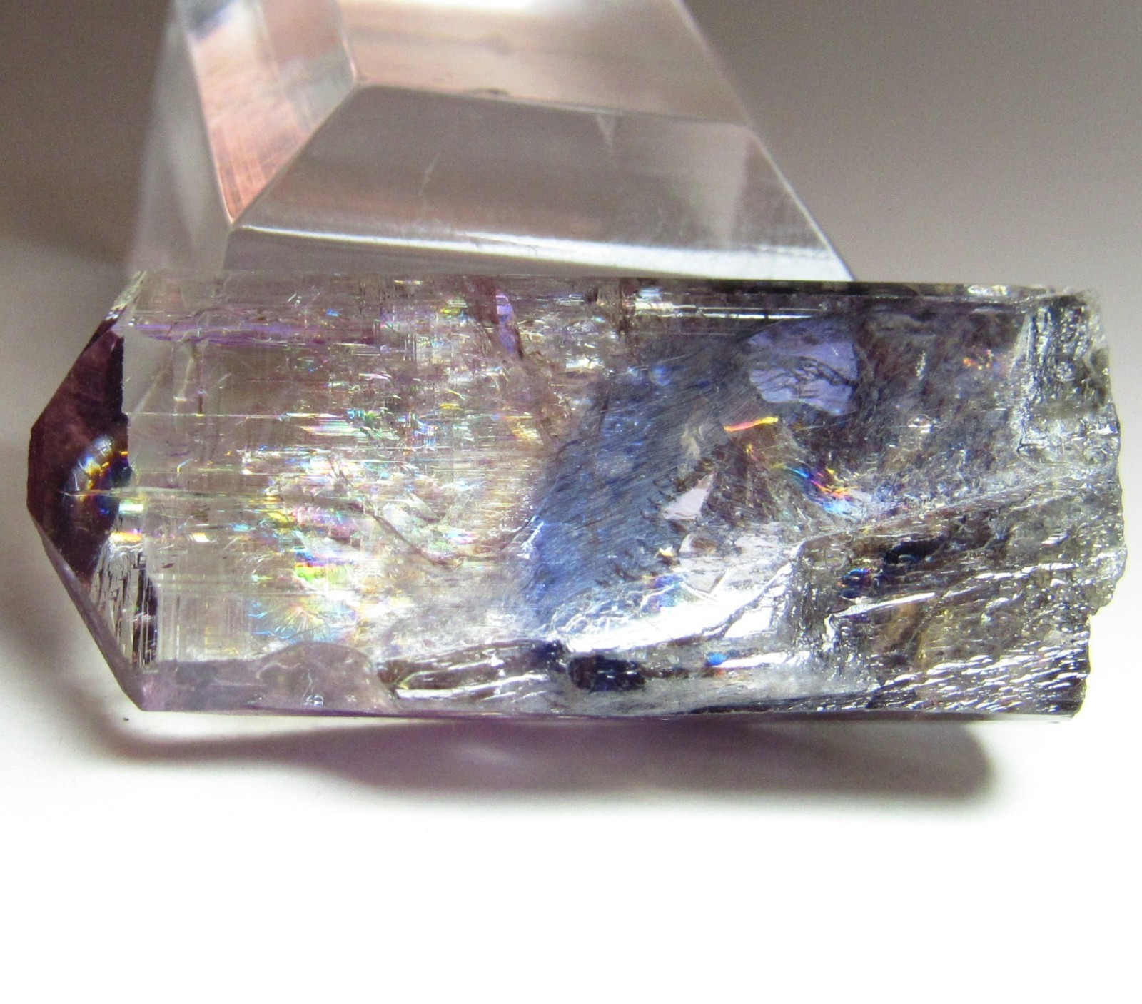 ENTICING ULTRA RARE UNHEATED IRIDESCENT FANCY COLOR GEM TANZANITE!!!! TANZANIA
