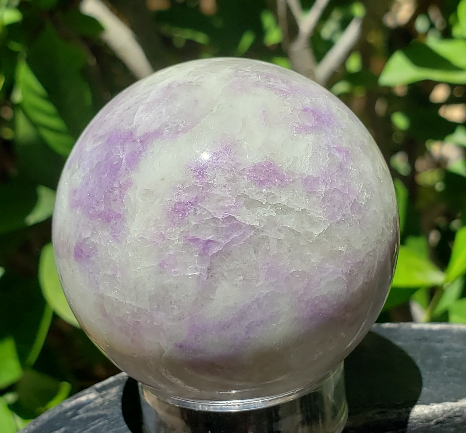 1.95″ Hackmanite Mineral Sphere Orb Ball STRONG UV, 186g or 6.56 oz