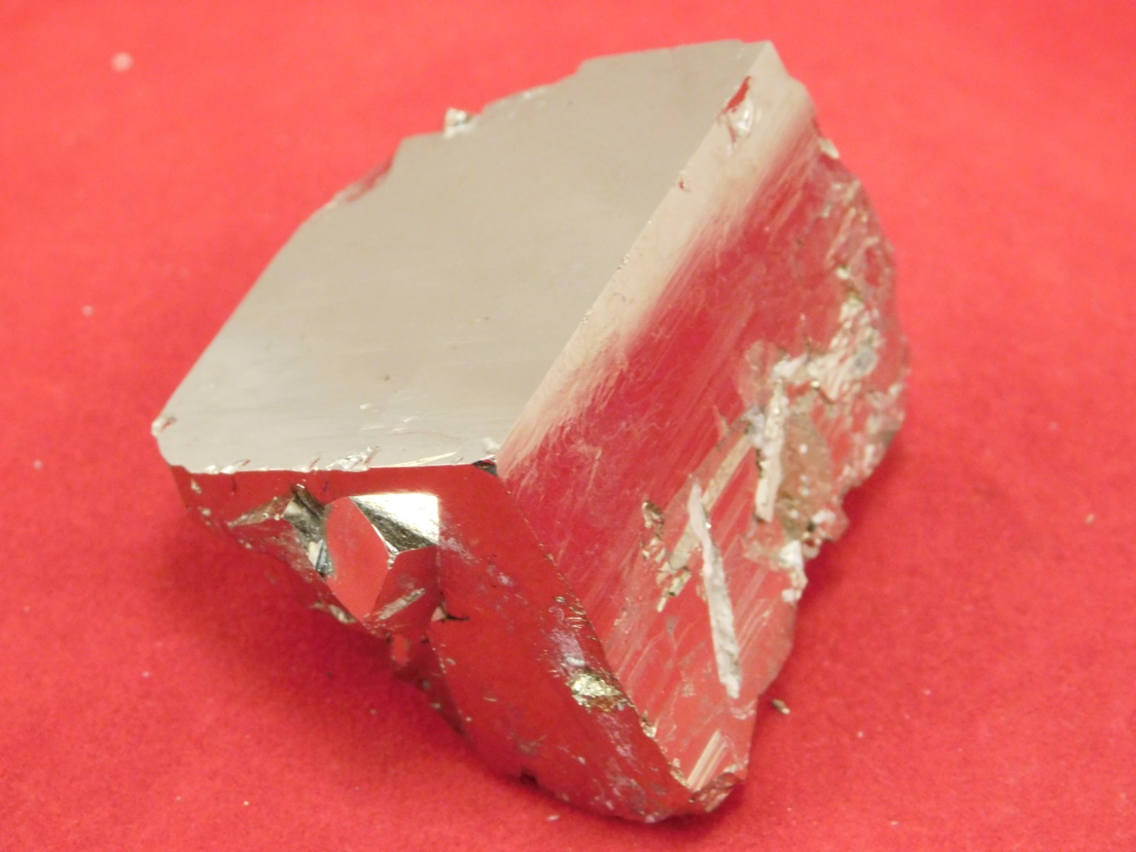 100% Natural Pyrite CUBE Huanzala Mine Peru 125gr
