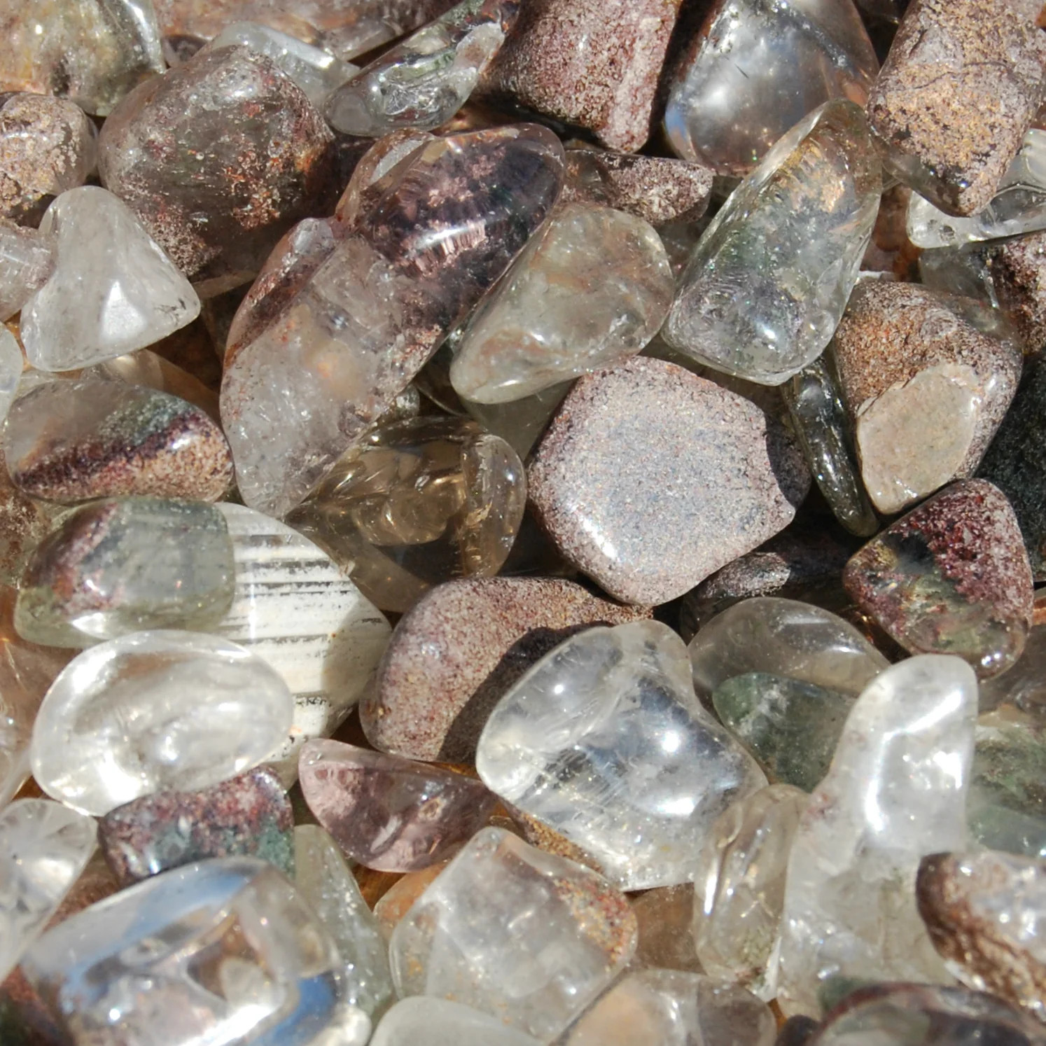 10pcs Lodolite Garden Quartz Crystal Tumbled Stones, Extra Small Crystal Set
