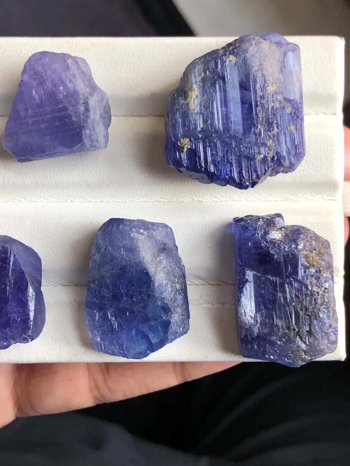 AAA Tanzanite Rough Gemstone: Natural Blue-Violet Crystal. Tz#2