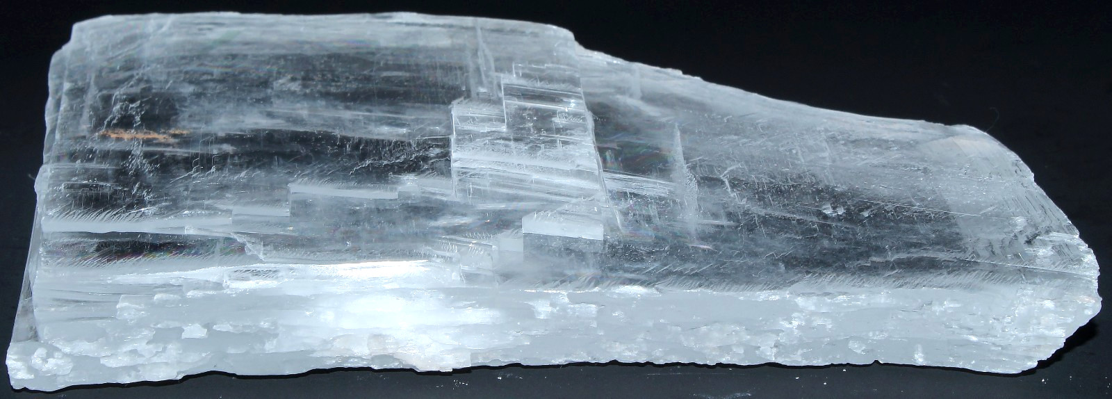 XL AAA Utah Ice Selenite Slab / 6.20″ (157.48mm) / 16.00 oz (453.59gr) / 3725