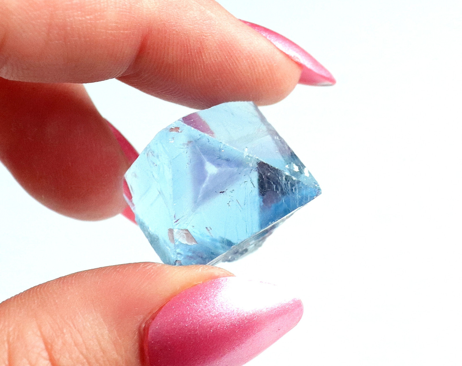 Fluorite Octahedron Gemmy Sky Blue Color Cave In Rock, Illinois 2.9 Cms