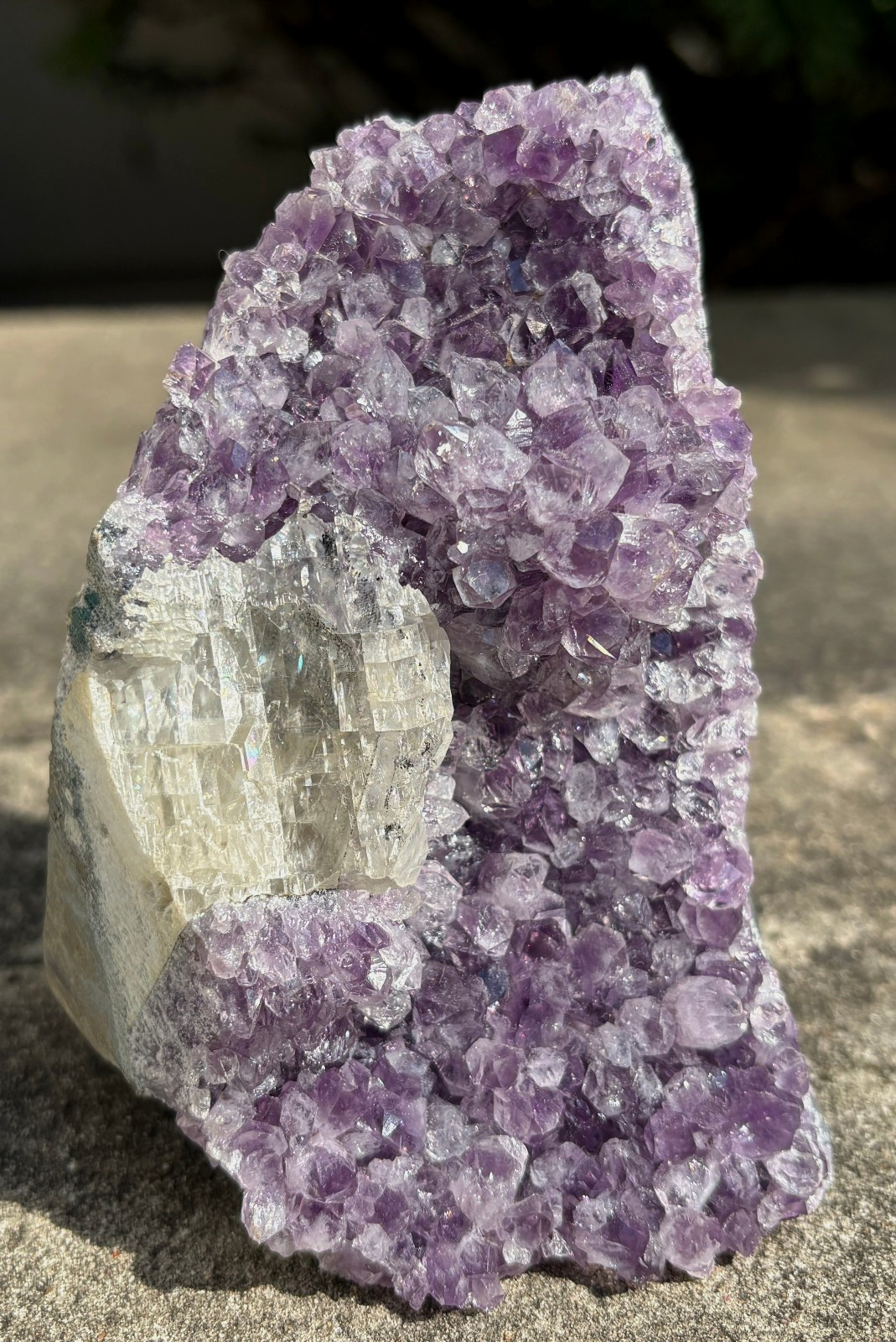 USA SALE 629g/1.38LB AMETHYST with CLEAR CALCITE SPECIMEN FREE STANDING FREEFORM