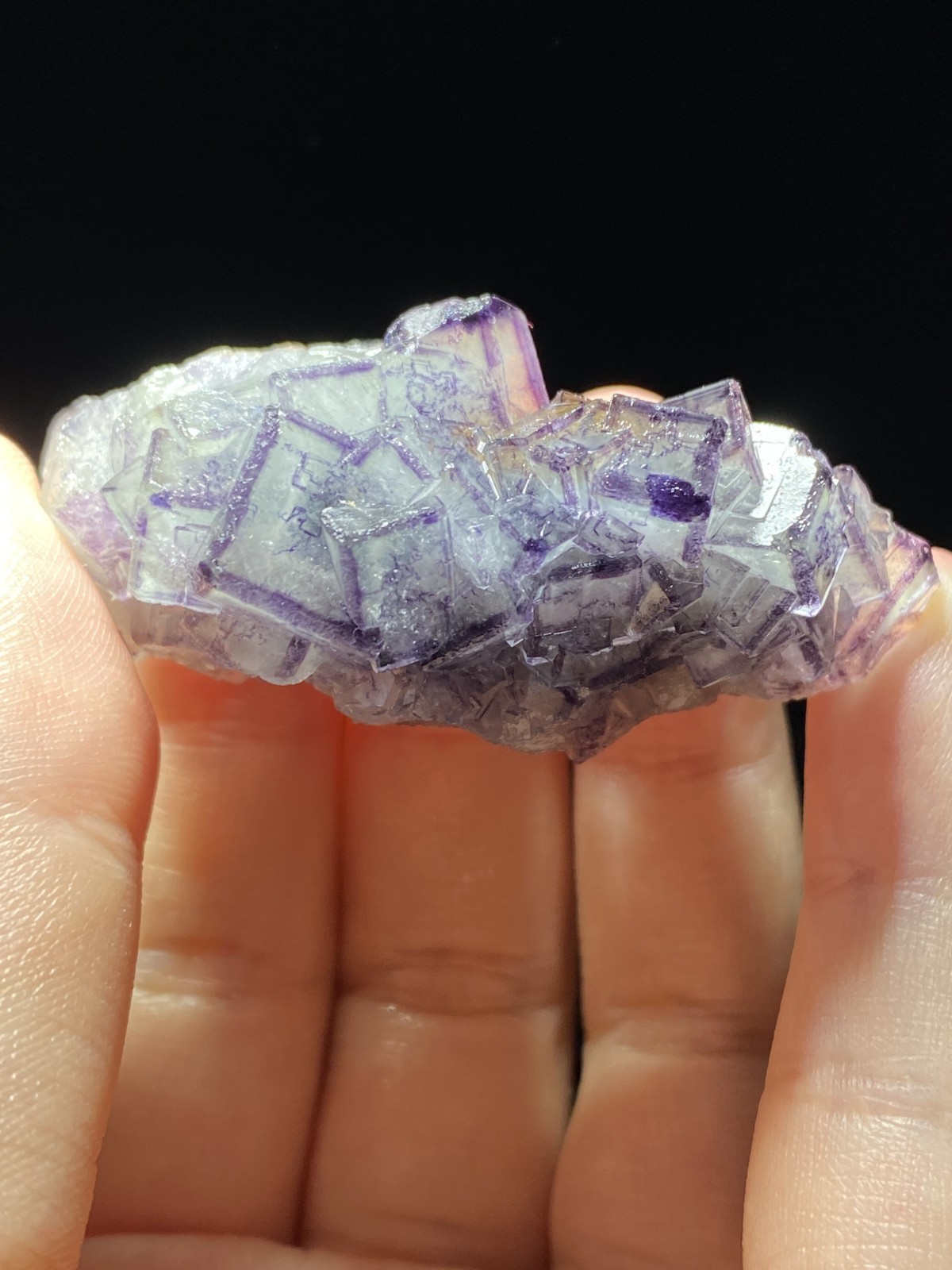Exquisite Natural Purple-edged Cubic Fluorite Crystal Mineral Specimen,China