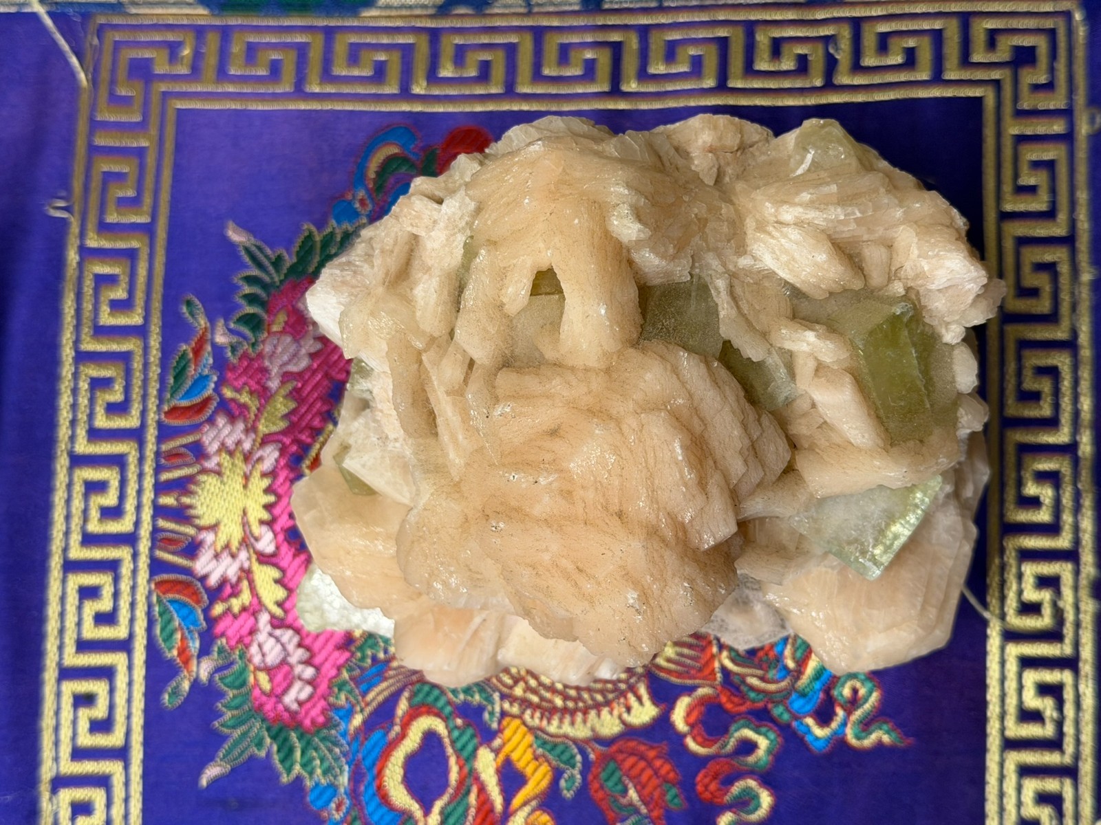 Large 3.4lb Green Apophyllite Peach Stilbite Heulandite Crystal Cluster 5.25″