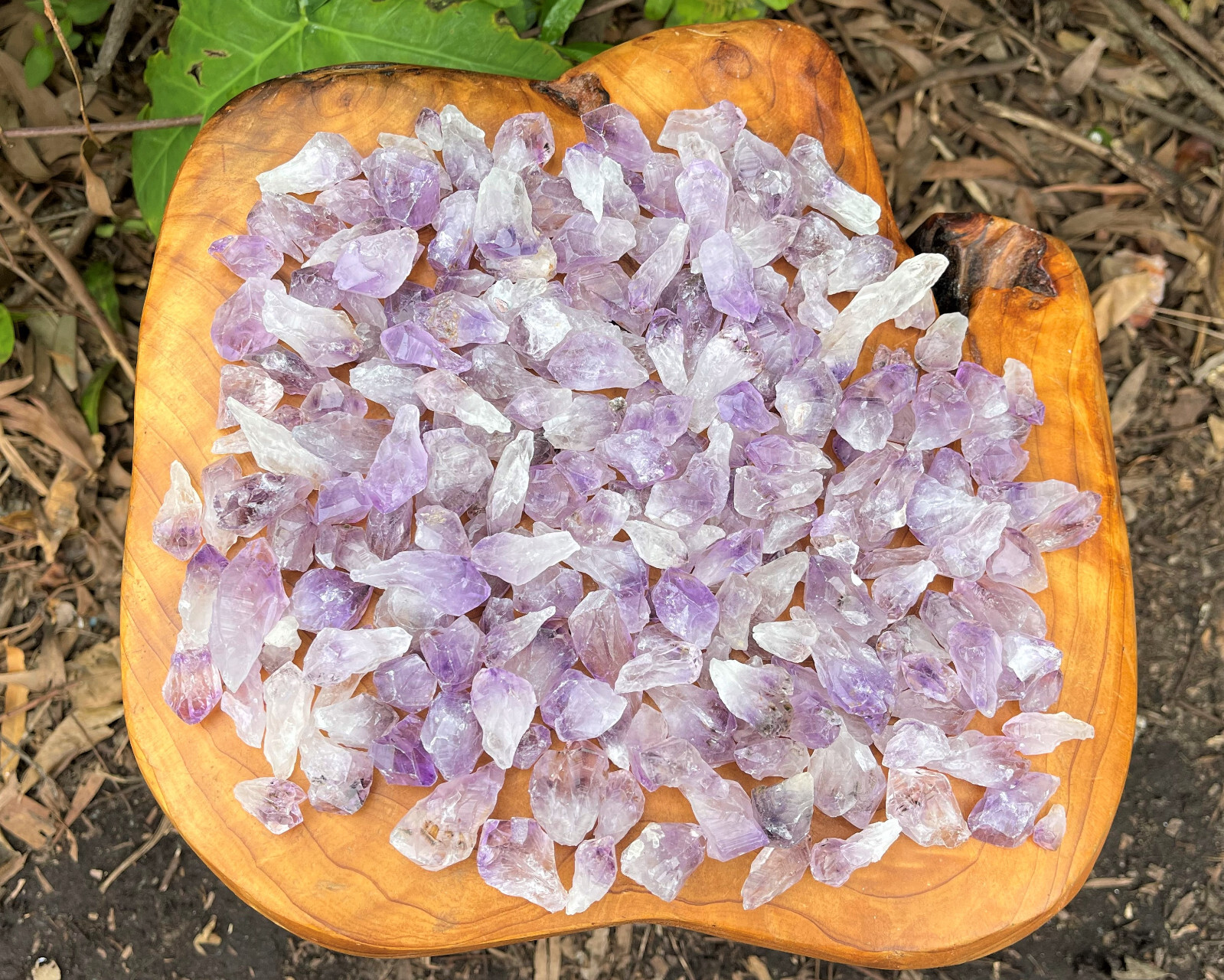 1/4 lb Bulk Lot Purple Amethyst Crystal Quartz Points & Pieces (4 oz)