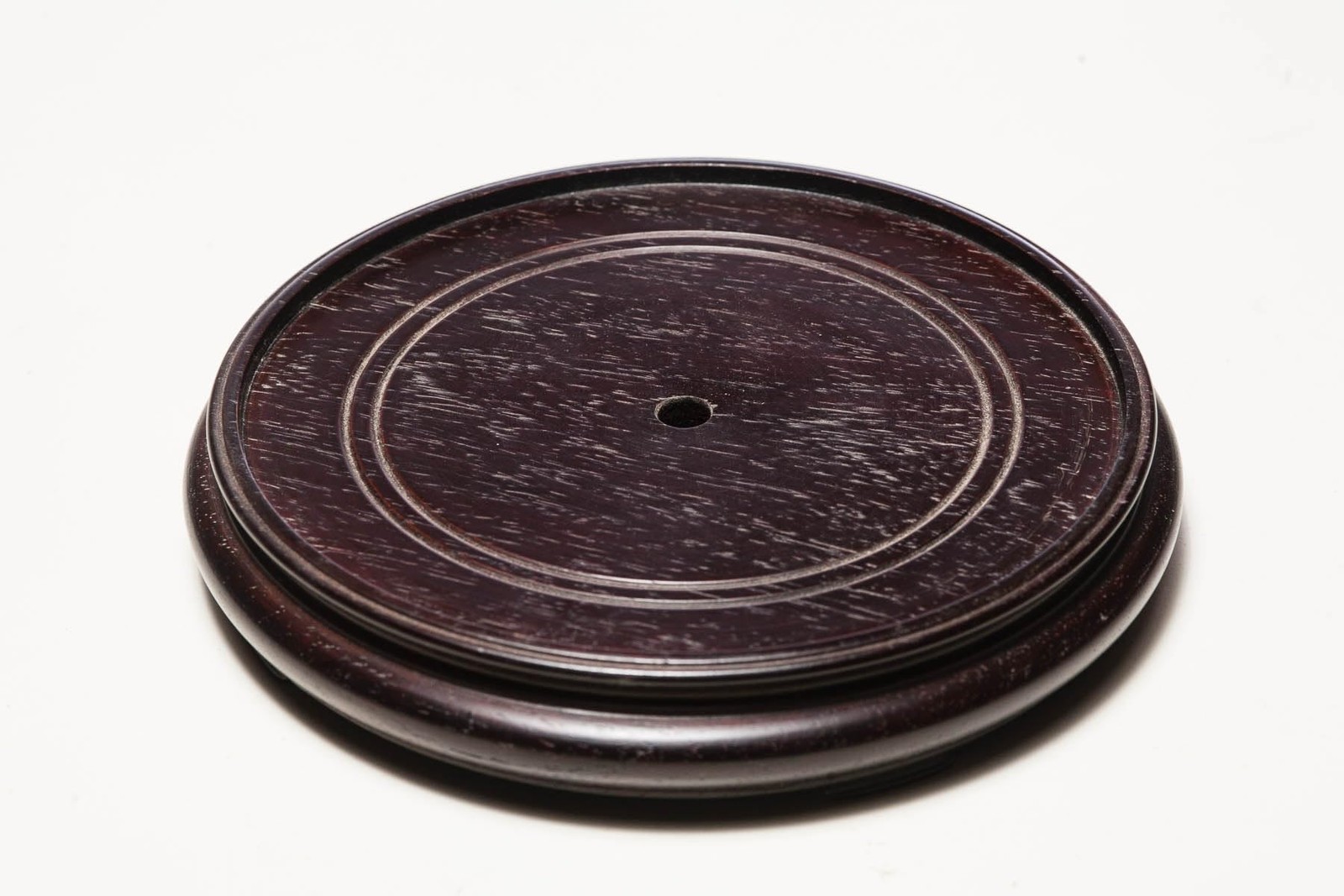 Handcrafted Rosewood Round Pedestal Vase Stand (7 3/4 inch)