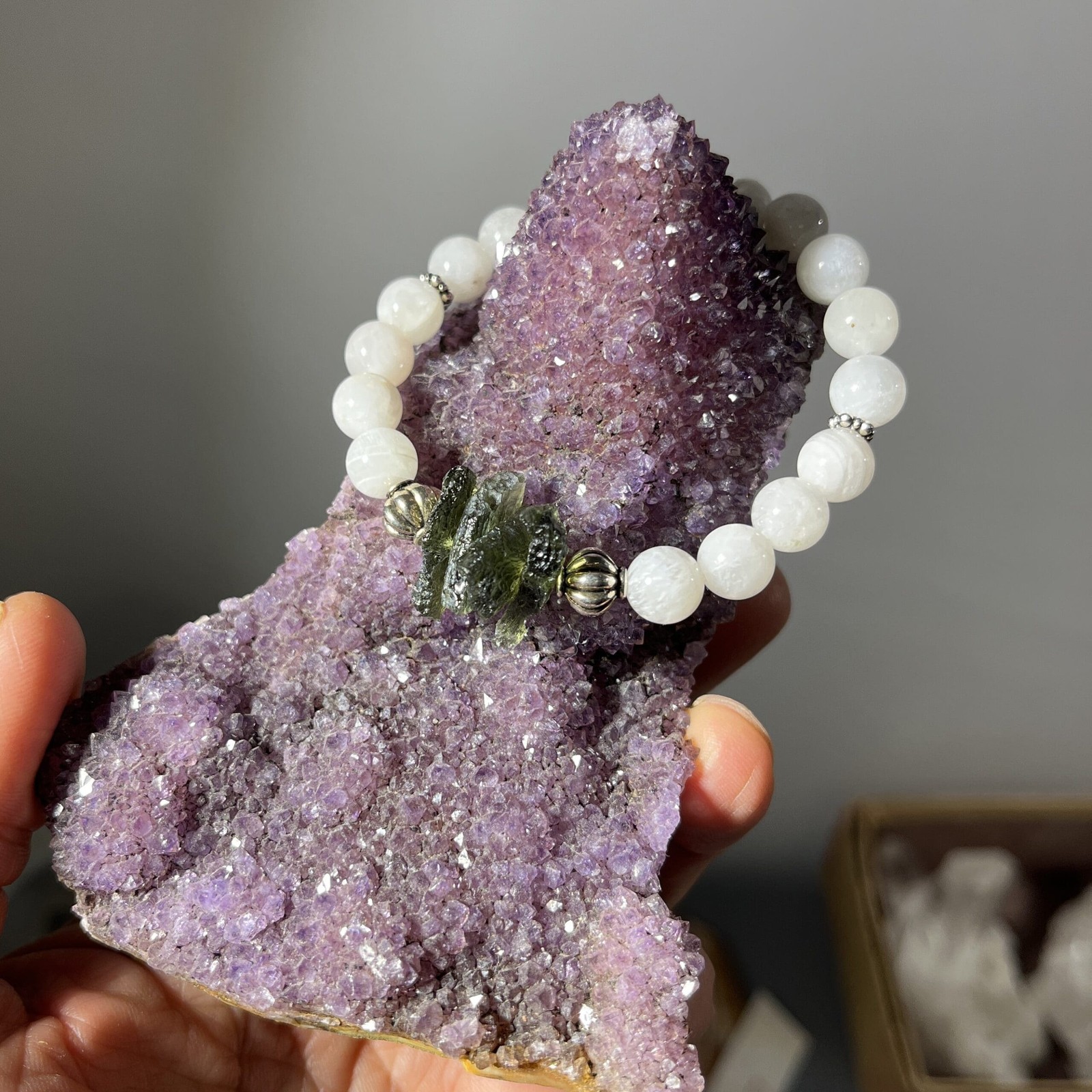 Moldavite bracelet (rough) 4-chip natural healing crystal with Moonstone