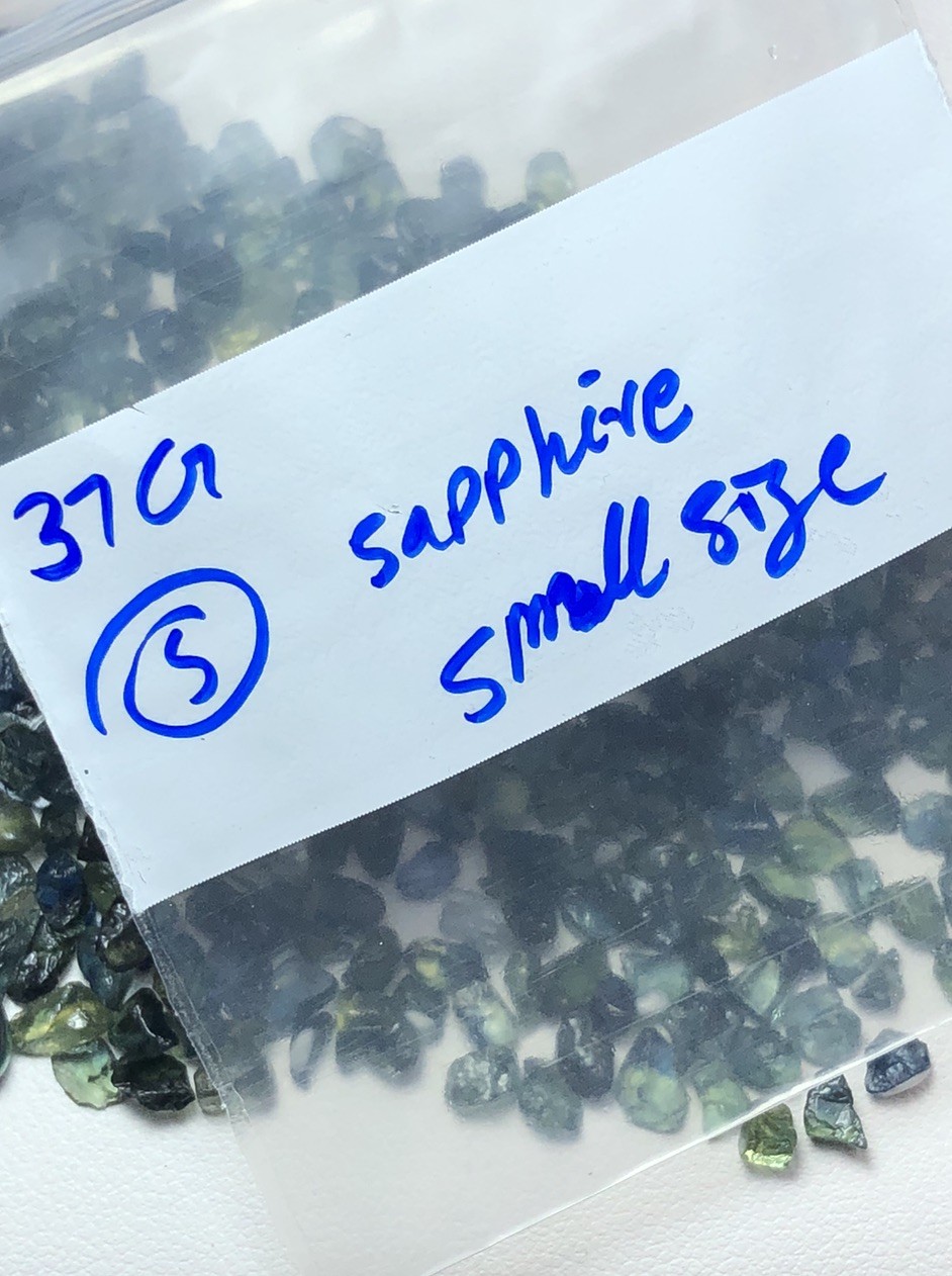 37 Gram/facet Rough Teal Bicolour Sapphires Ready For Mm Size Cutting Good Deal