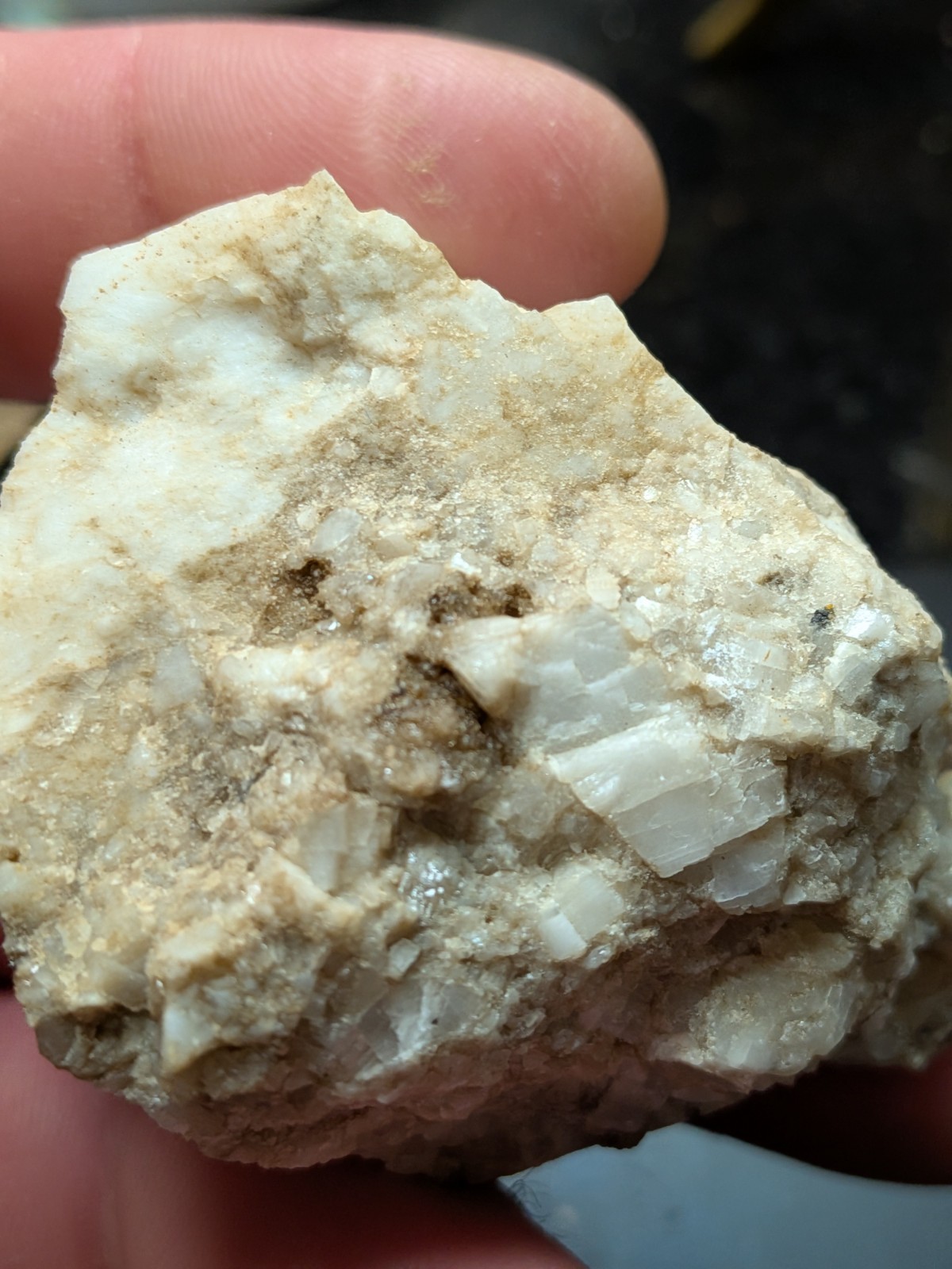Calcite With Chalcopyrite And Fluorescent Bitumen And Fluorite, Kentucky