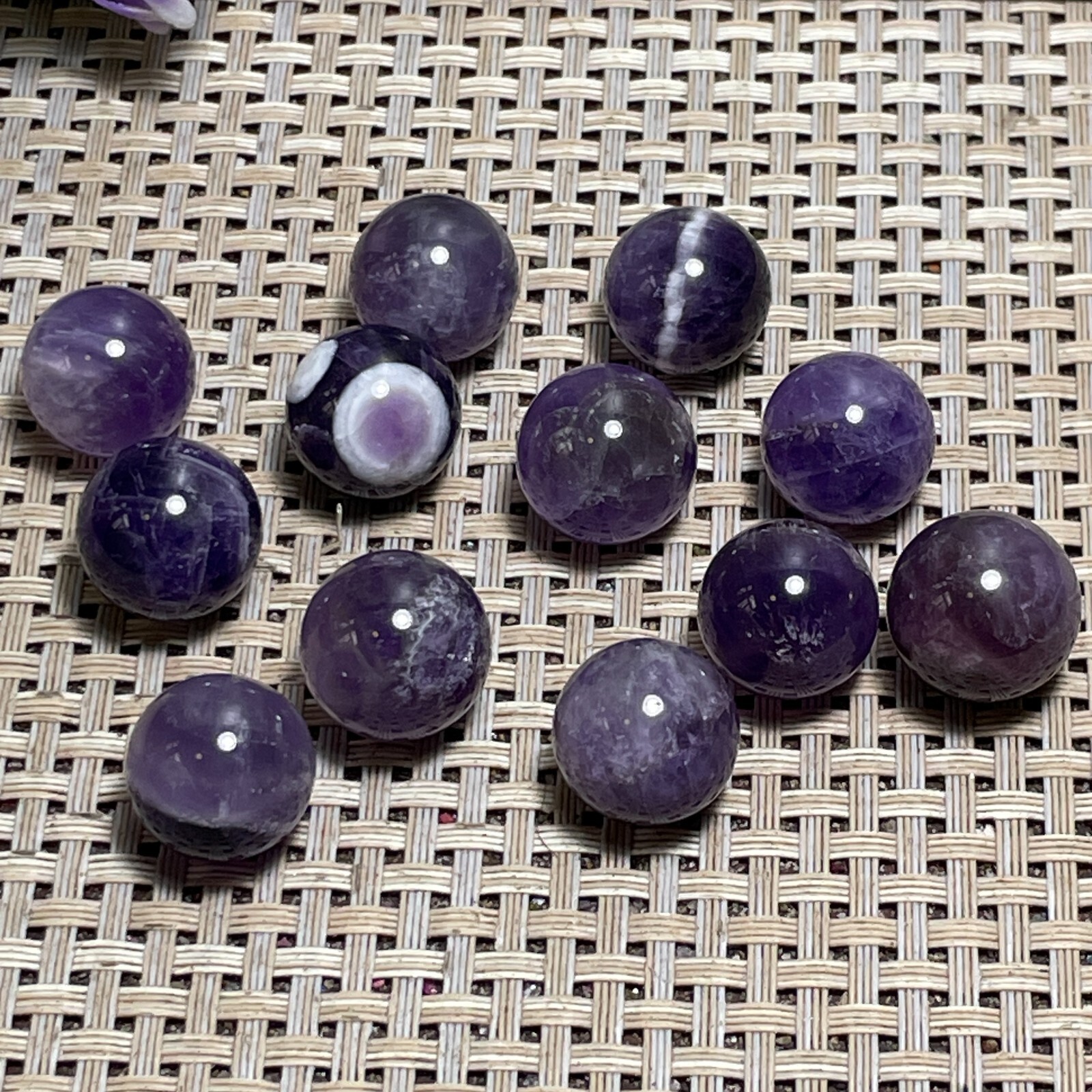 12PCS Dreamy Amethyst stone Ball Sphere Reiki decoration specimen F1