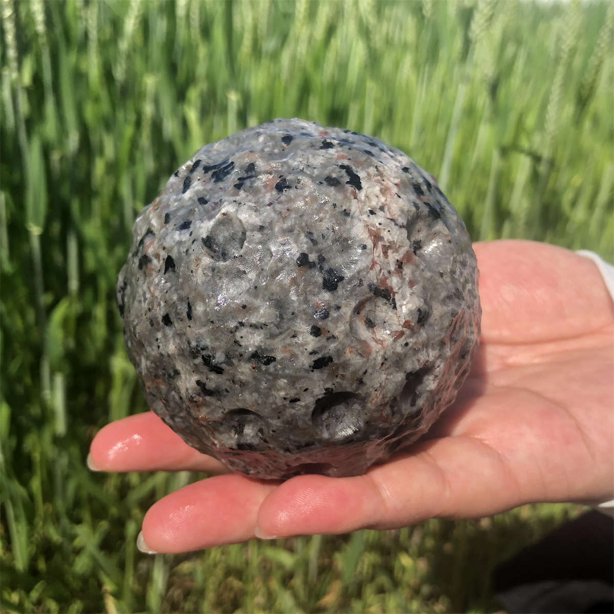660g Natural Yooperlite Moon Quartz Crystal Sphere Reiki Crystal Ball Decor Gift