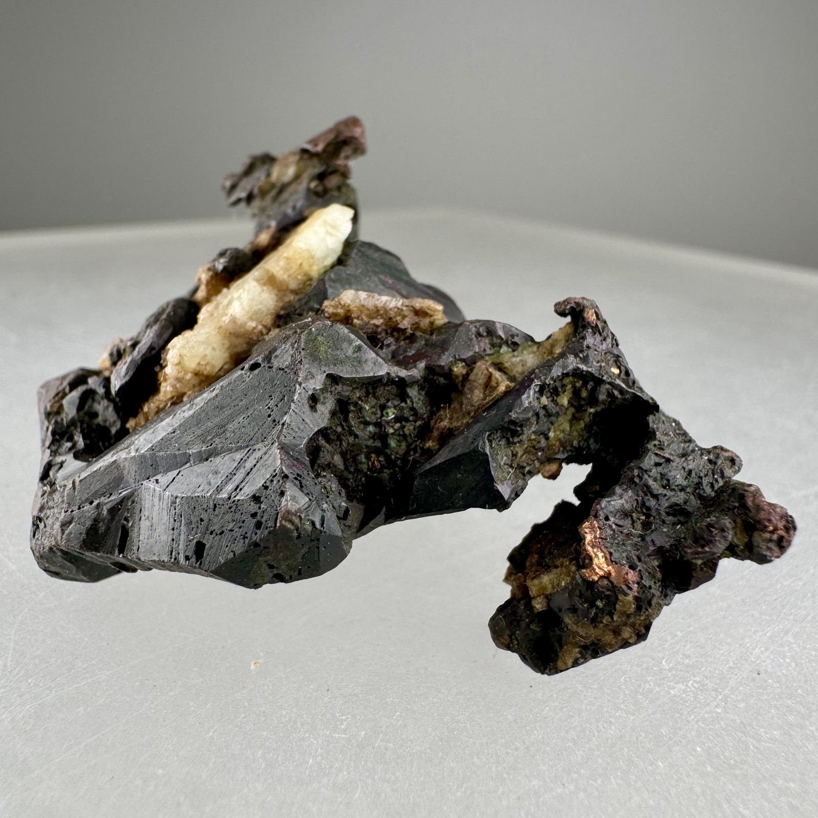 Nice Sharp Copper Crystals: No. 4 shaft, Cliff Mine, Allouez Township, Michigan