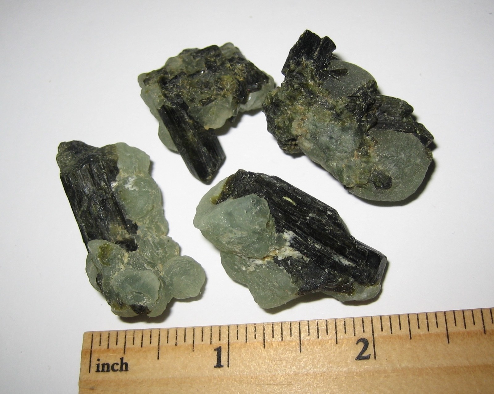 4 SMALL NATURAL 1″- 1.3″ PREHNITE & EPIDOTE CRYSTAL CLUSTERS FROM MALI 60.9grams