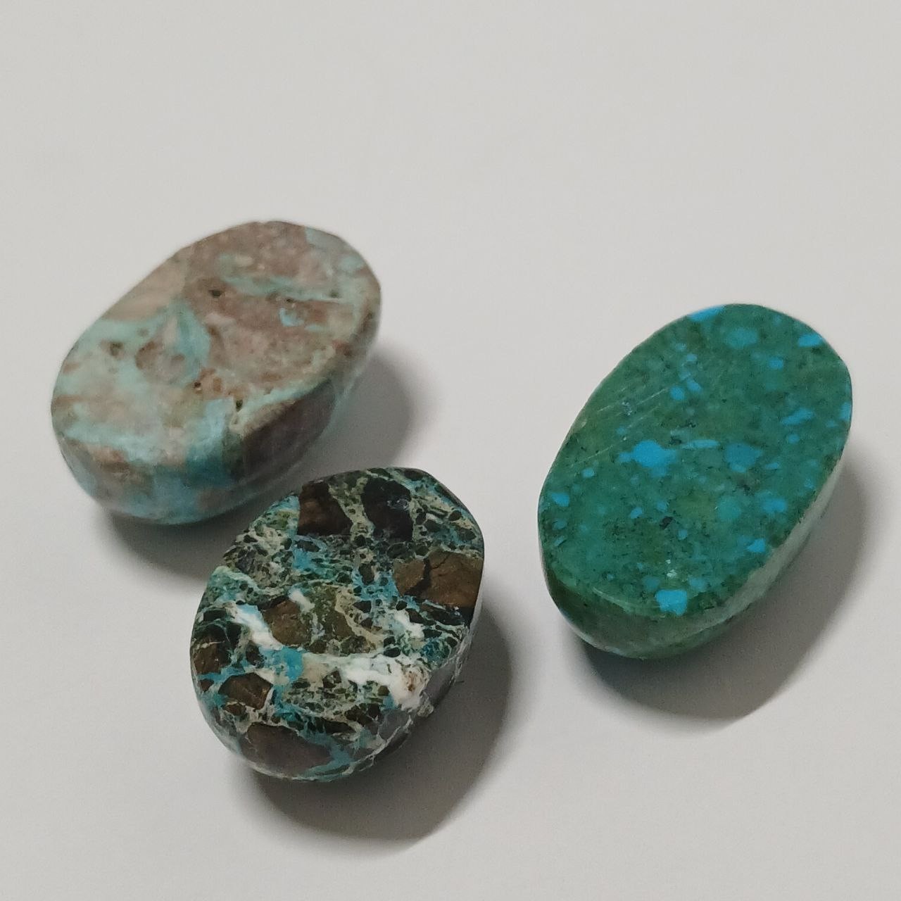 Vibrant turquoise stone with blue-green patterns from Mexico, China, Egypt
