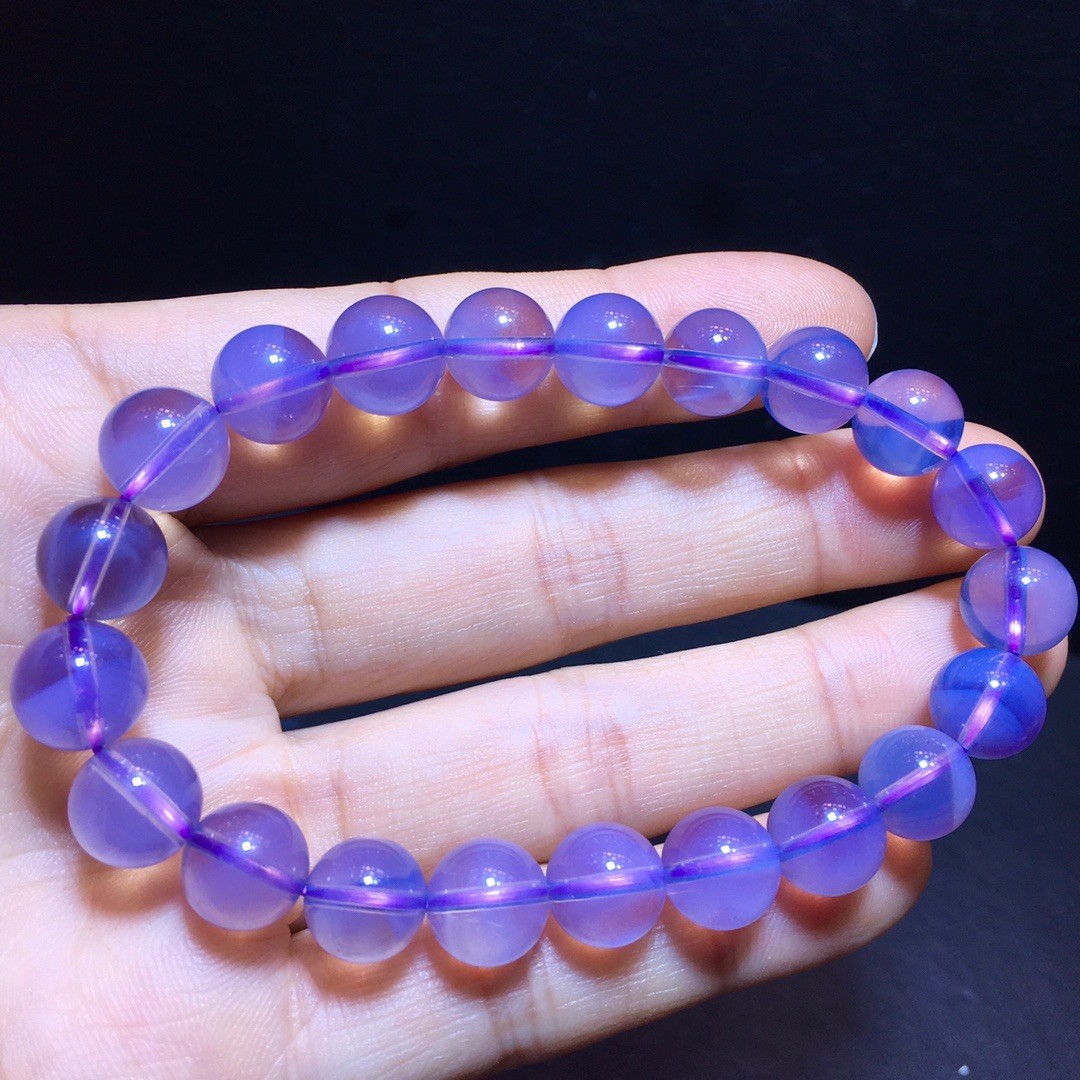 Natural amethyst, lilac and purple cream through-body bracelet