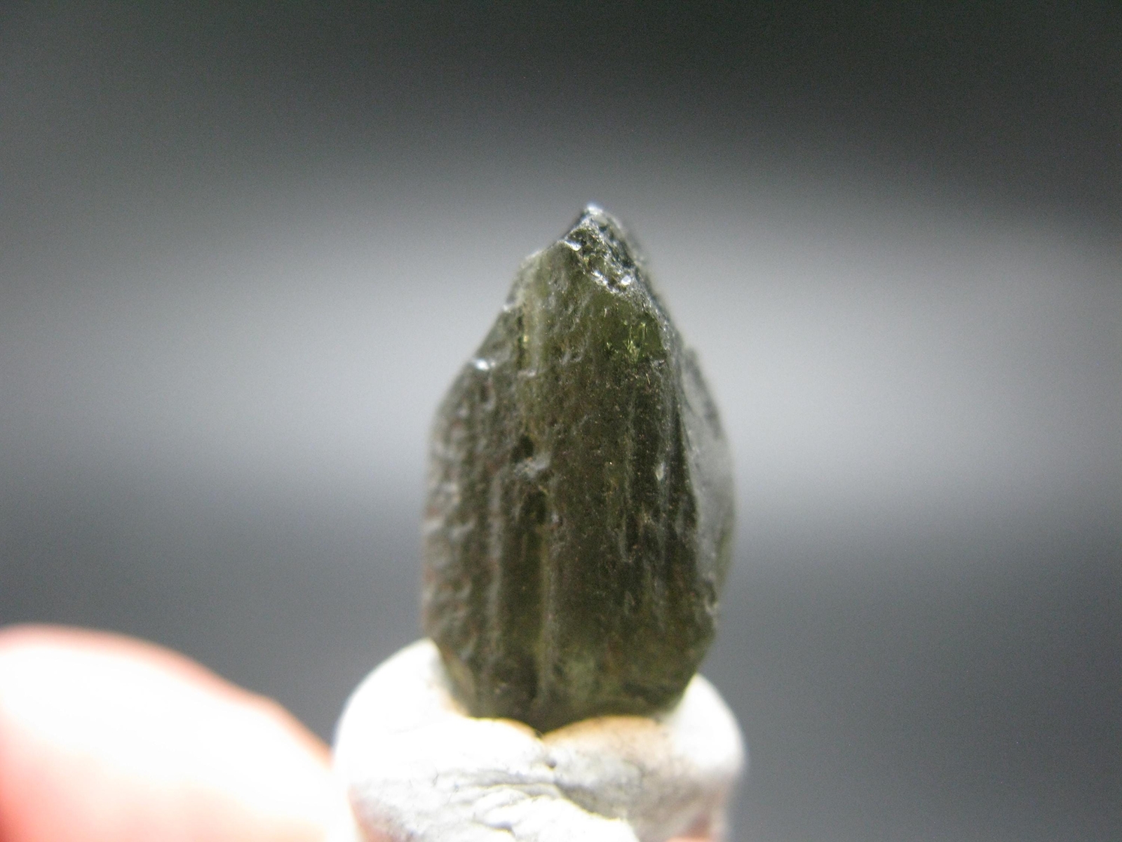 Moldavite Tektite Raw Piece from Czech Republic – 0.6″ – 5.0 Carats – 1.0 Grams