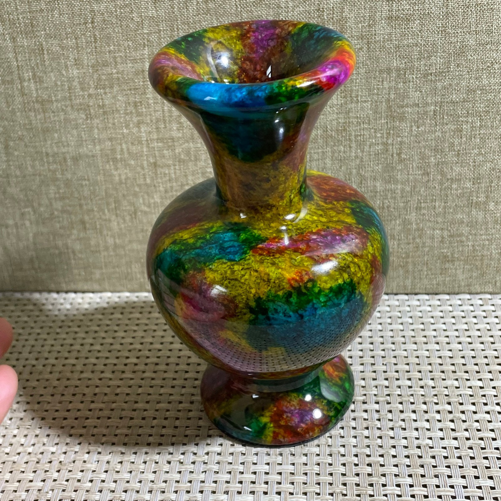 776g Seven Colors Jade vase specimen Decorative -Taiwan China
