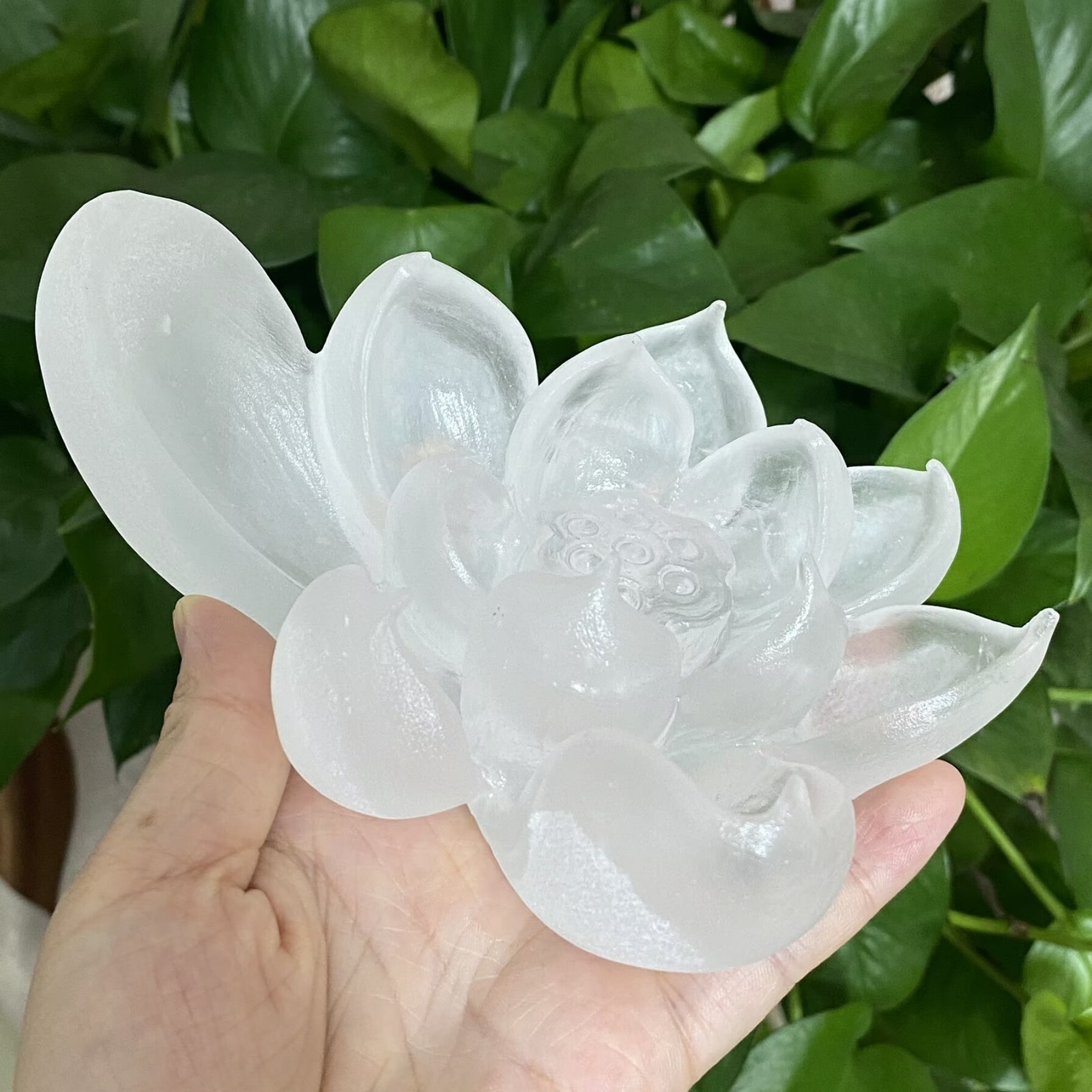 605g Natural clear quartz lotus crystal hand carved mineral specimen gift
