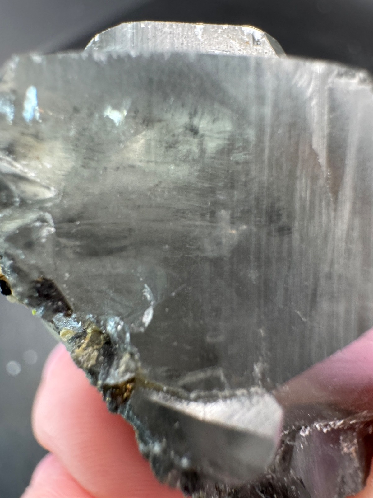 6702 Gray Benz Calcite with Slight Pyrite 25g Hun Nan