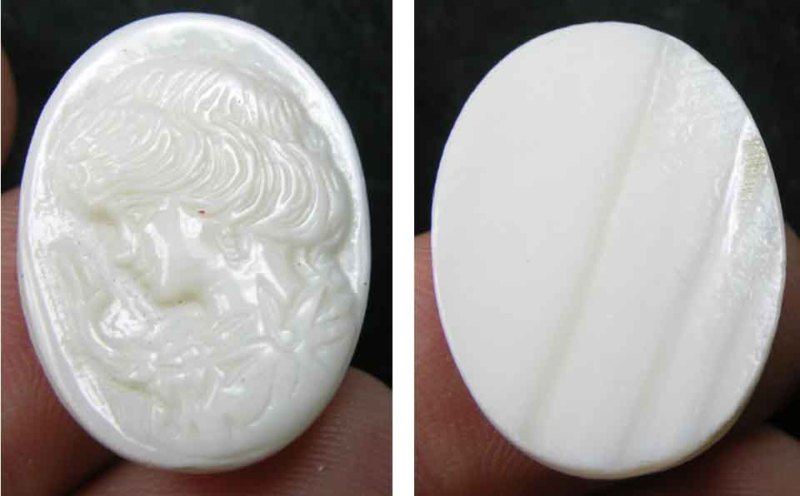 #6 China 100% Natural Hand Carved Mother Of Pearl Cameo Pendant 15/16 in