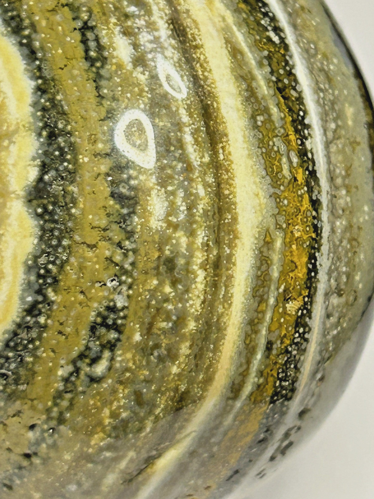 Banded Jasper Skull – Green Brown Yellow White 175g/2.3″
