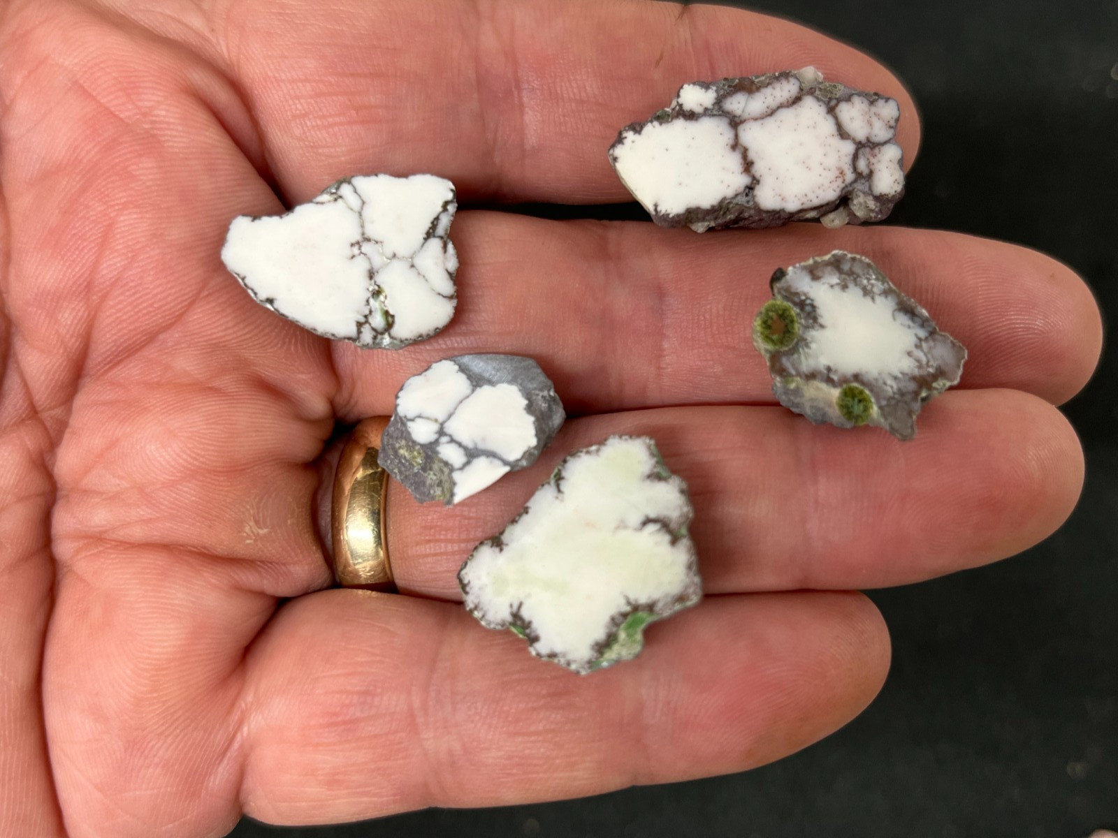 Lot of 5 pieces of Datolite Keweenaw Peninsula, Michigan