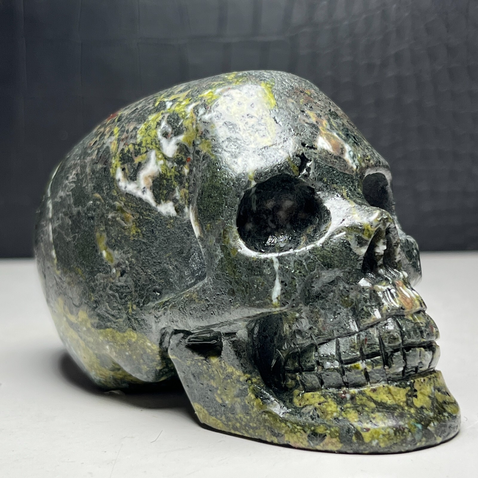 437G Natural Crystal Mineral Specimen.Plum flower stone. Hand-carved SKULL.ET