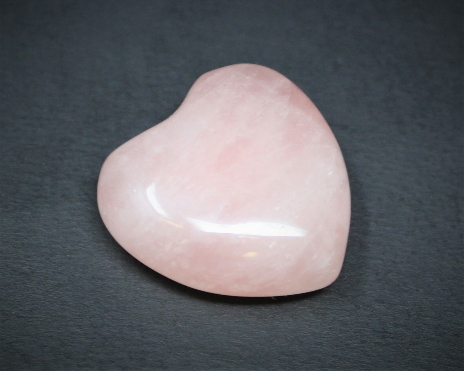 Pink Rose Quartz Heart: 1″ (Crystal Heart, Puffed, Stone Heart, Love)