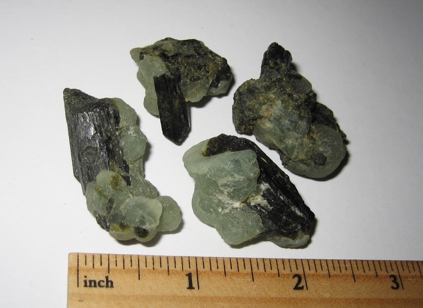 4 SMALL NATURAL 1″- 1.3″ PREHNITE & EPIDOTE CRYSTAL CLUSTERS FROM MALI 60.9grams