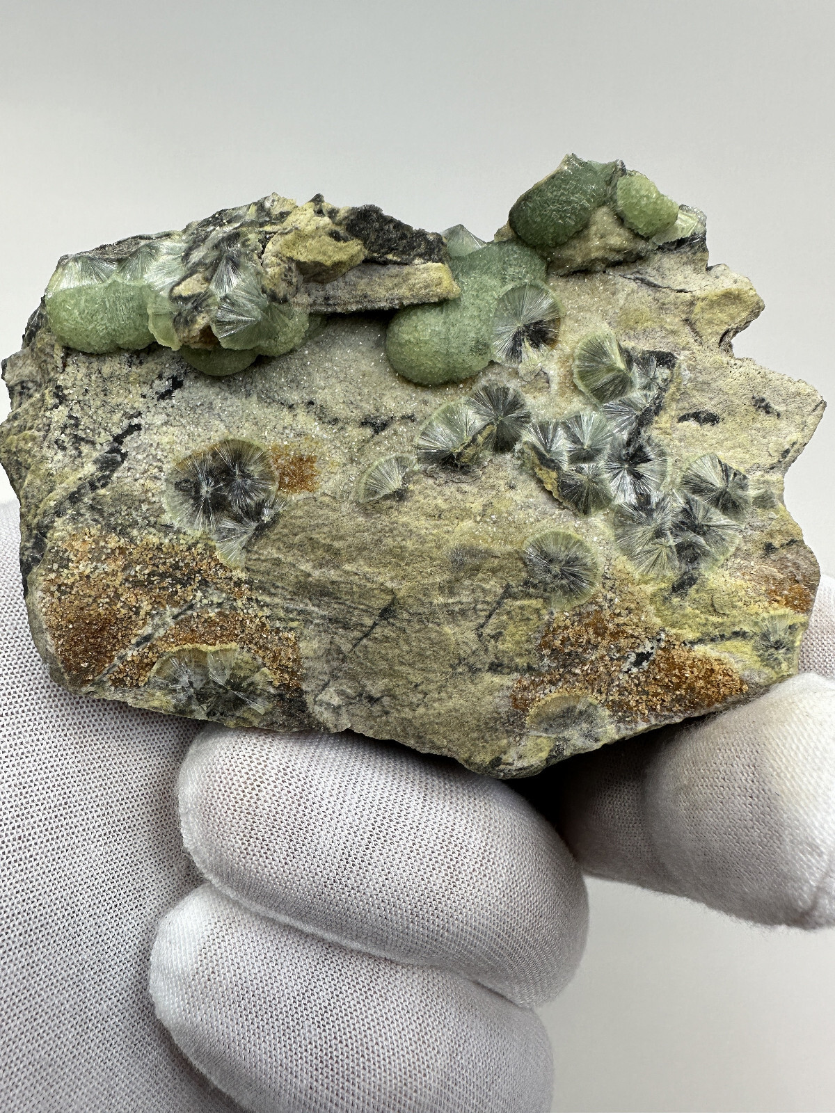 Beautiful RARE GREEN / BLACK Wavellite Specimen from Arkansas
