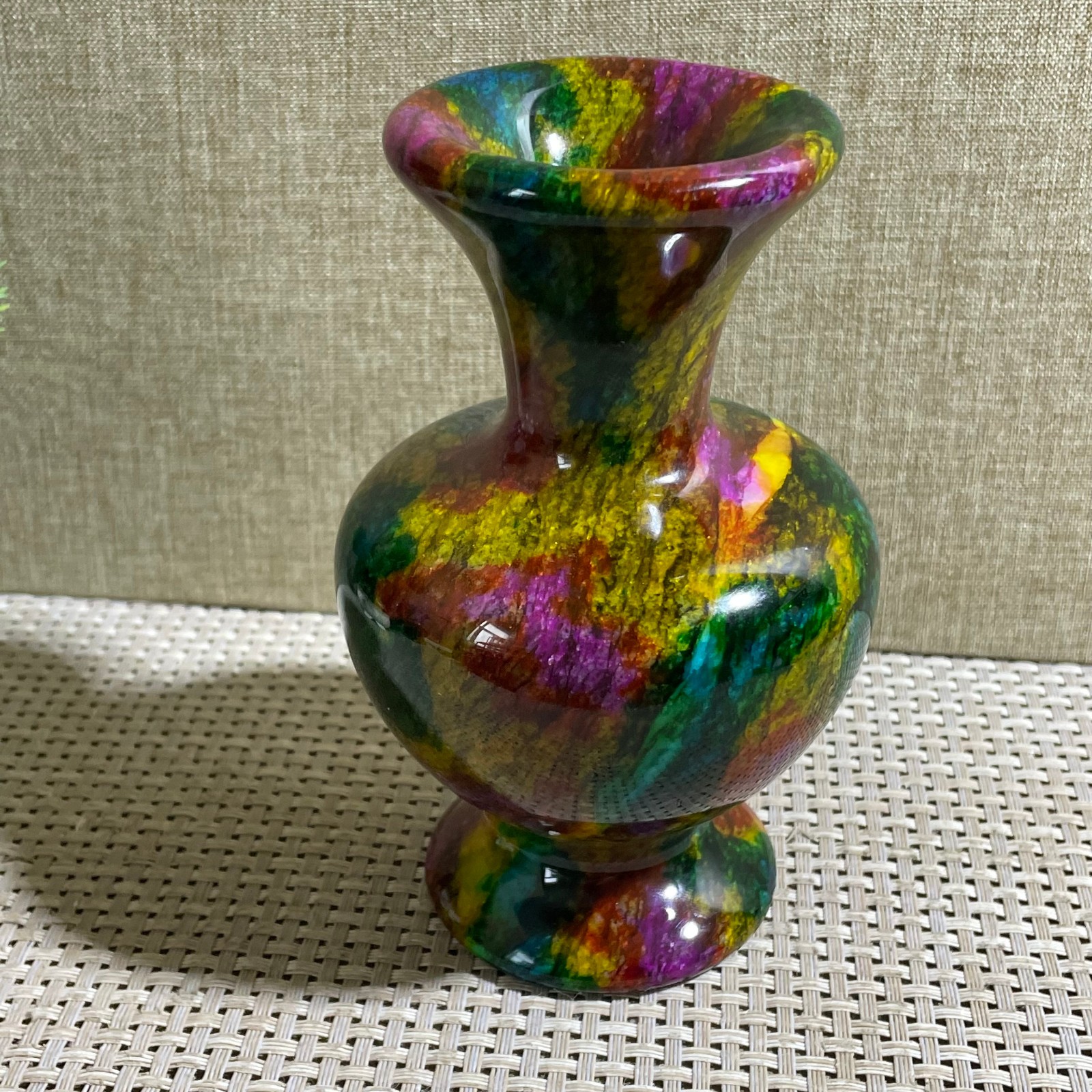 820g Seven Colors Jade vase specimen Decorative -Taiwan China