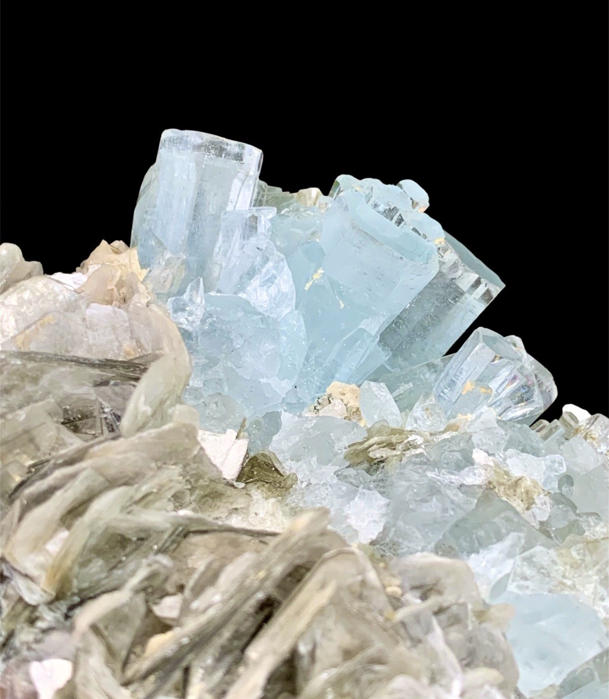 579 Grams Aquamarine Cluster With Mica Combine Specimen From Nagar Pakistan.
