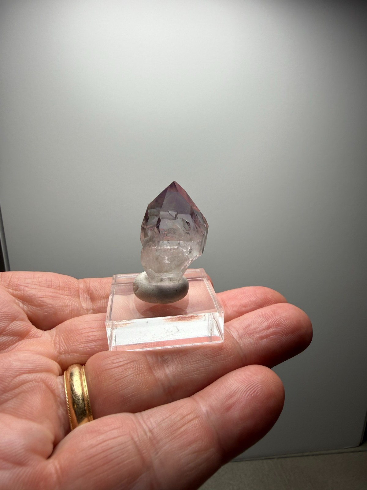 Cute little Amethyst Scepter- Purple Hope #4 Claim, King County, WA Only- $15
