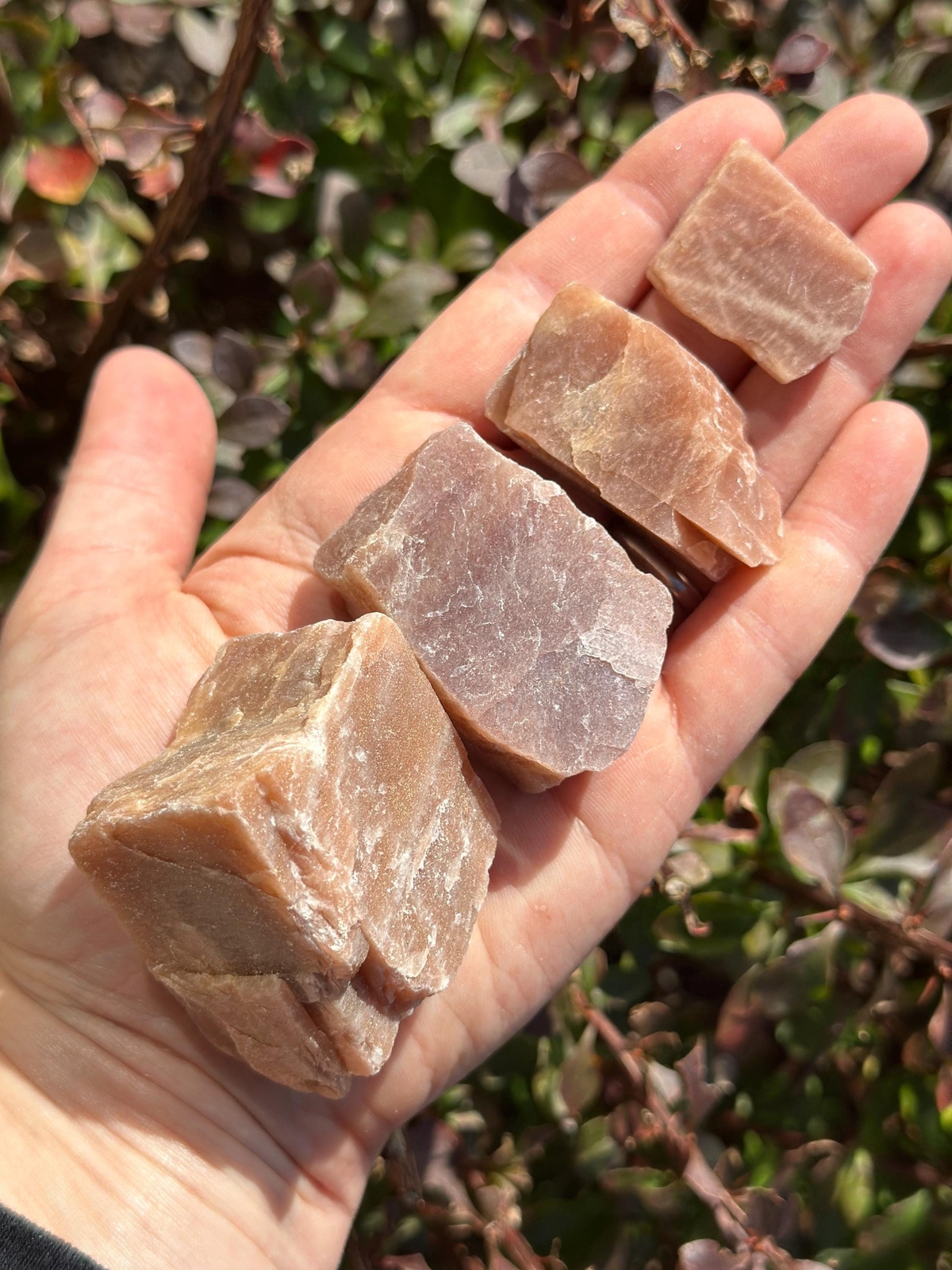 Raw Peach Moonstone Sunstone (Grade A), Natural Peach Moonstone from Sri Lanka