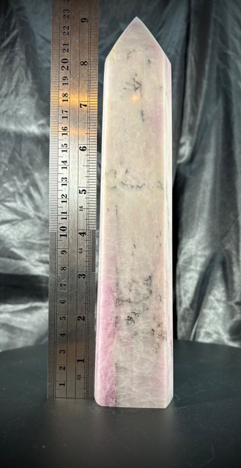 9″ Amazing Kunzite Tower 1b 14.4oz (863 grams) UV Reactive
