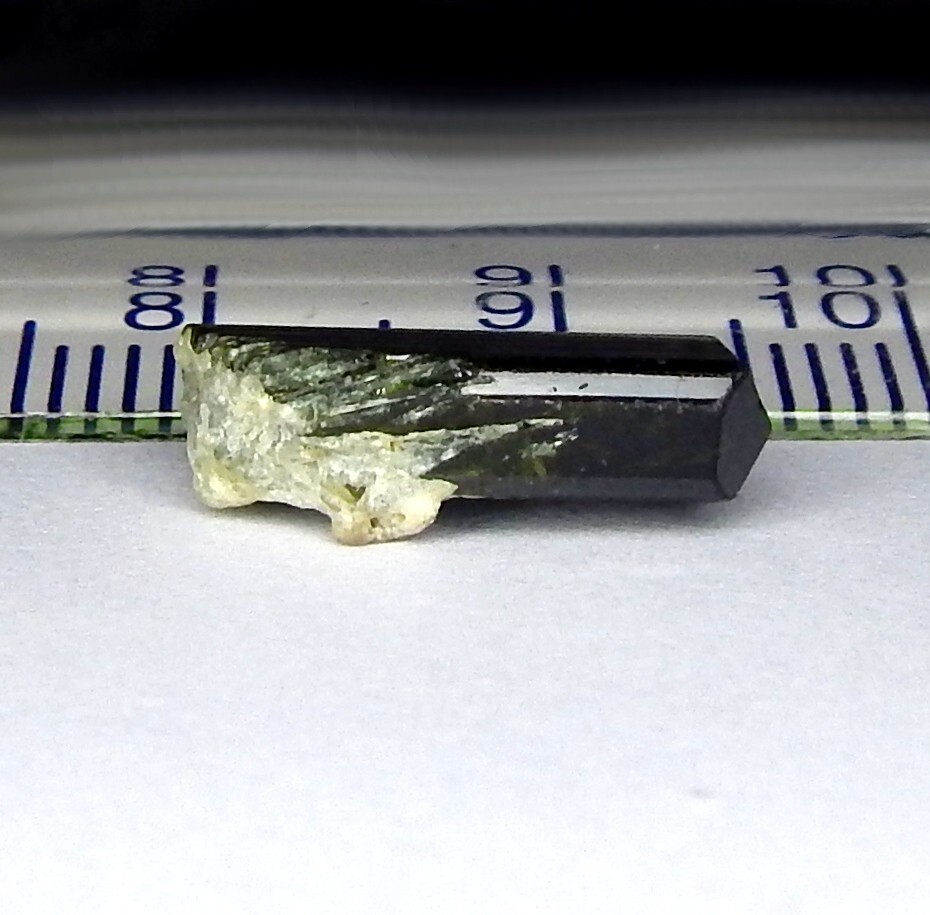 7ct Deep Green Epidote Rough Raw Spar Natural Earth Mined Unheated Facet Grade