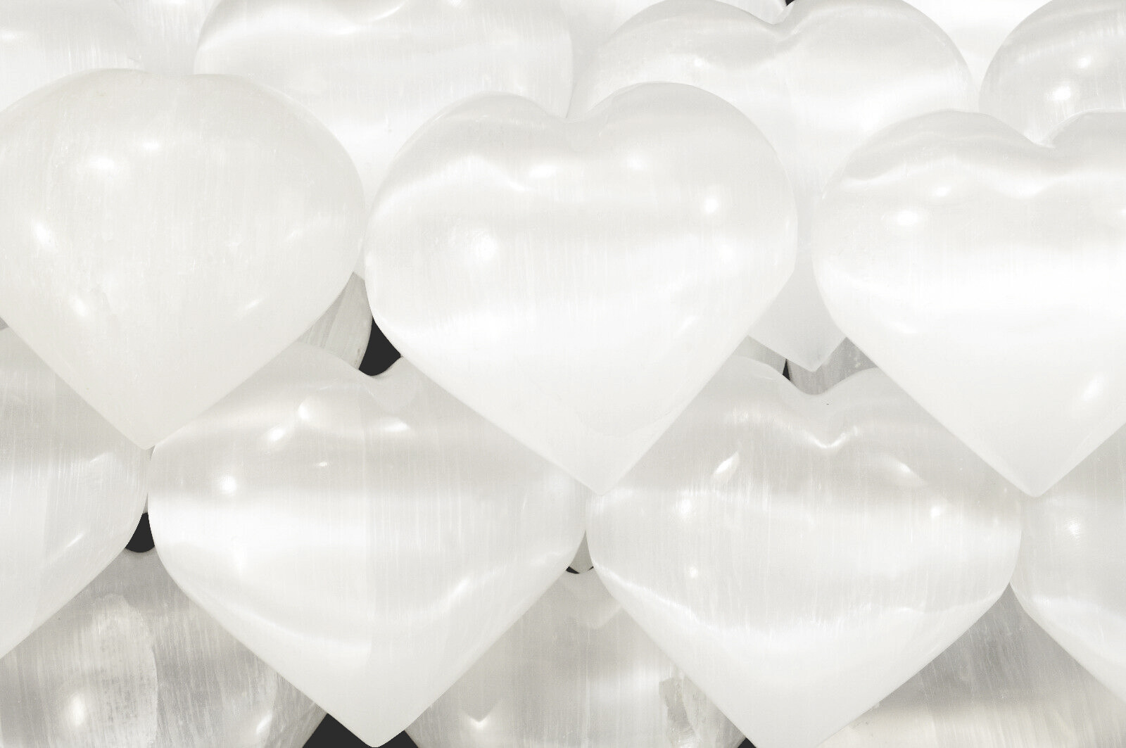 White Selenite Heart 2 1/2 ” Polished Healing Crystal Crown Chakra Reiki Stone