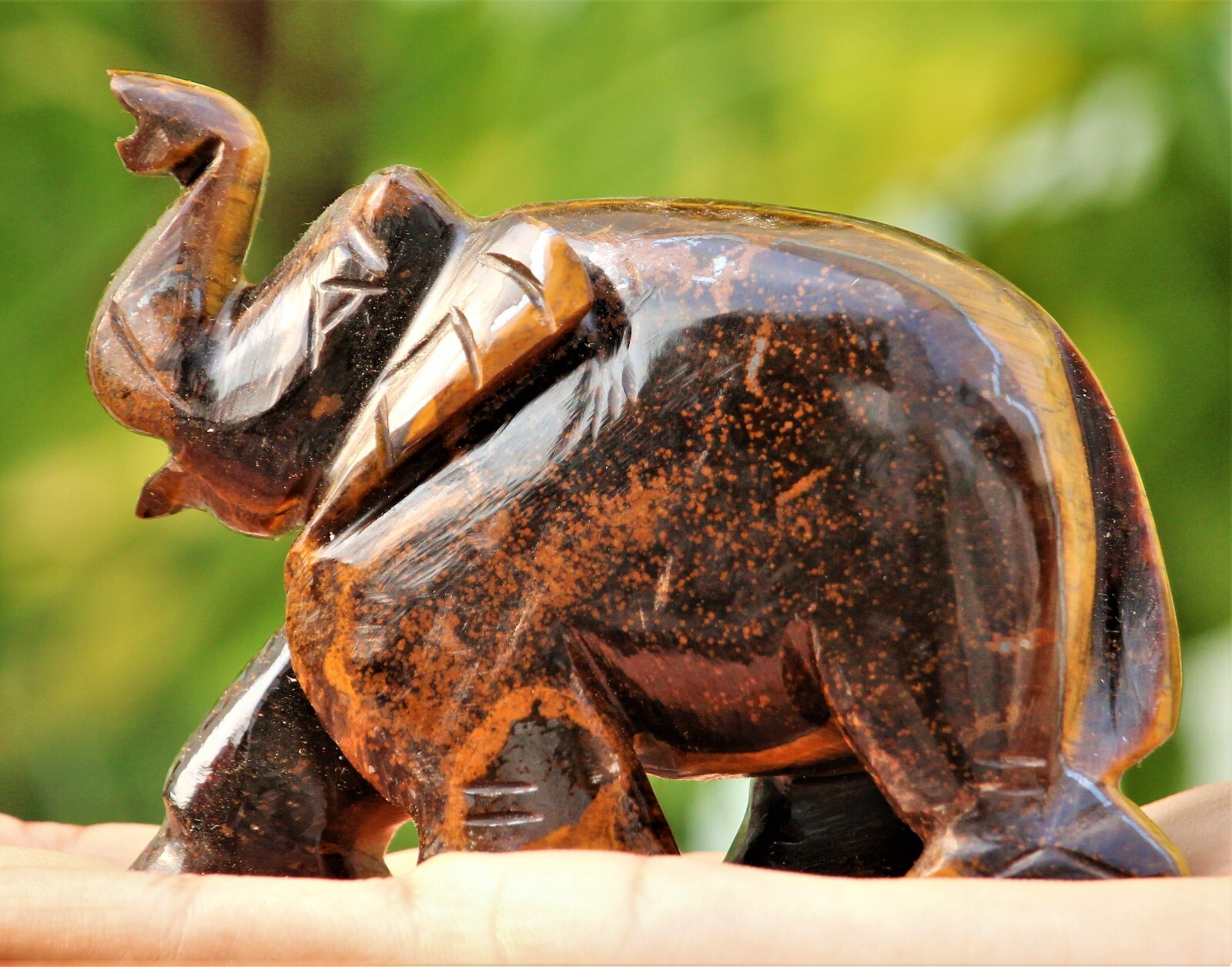 Figurine Elephant Natural Tiger’s Eye Crystal Carved Healing Charged Stone 290g
