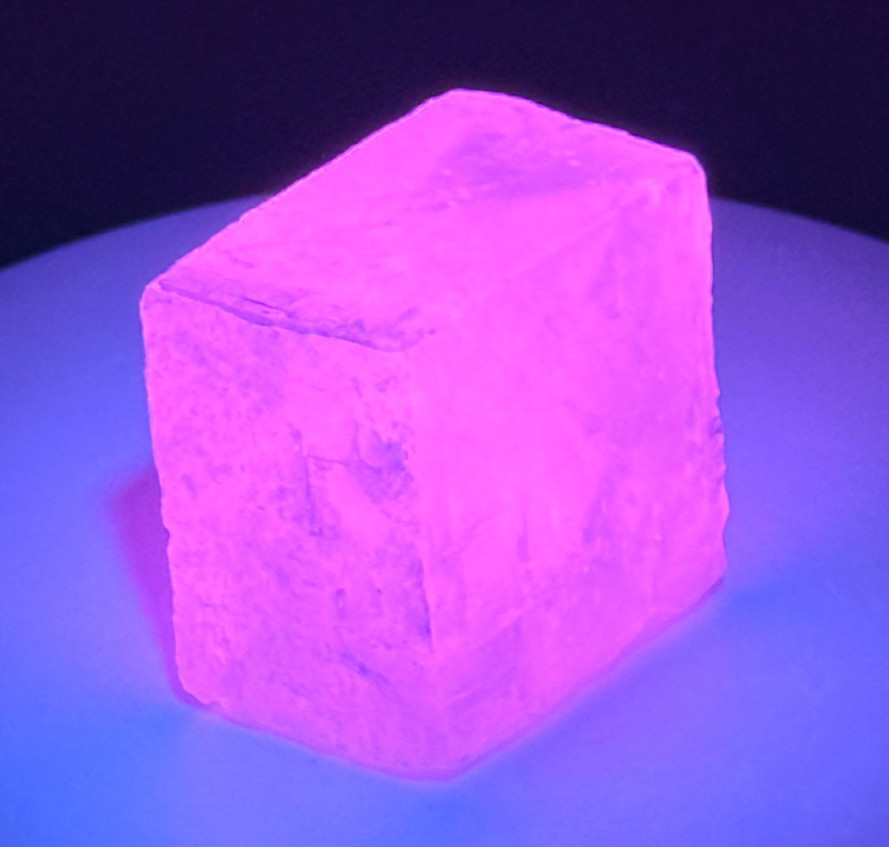 RADIANT Iceland Spar Calcite Crystal Specimen w/ Terlingua-like Fluorescence